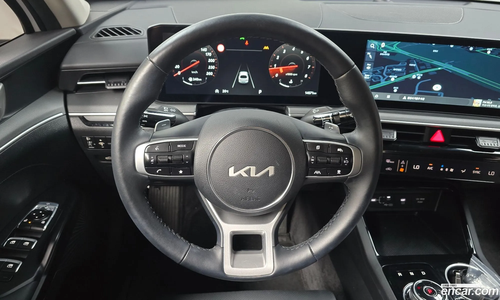 Kia K5 2025 KNAG241ABTA426663 — 25