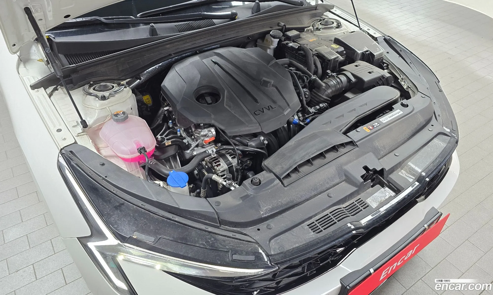 Kia K5 2025 KNAG241ABTA426663 — 10