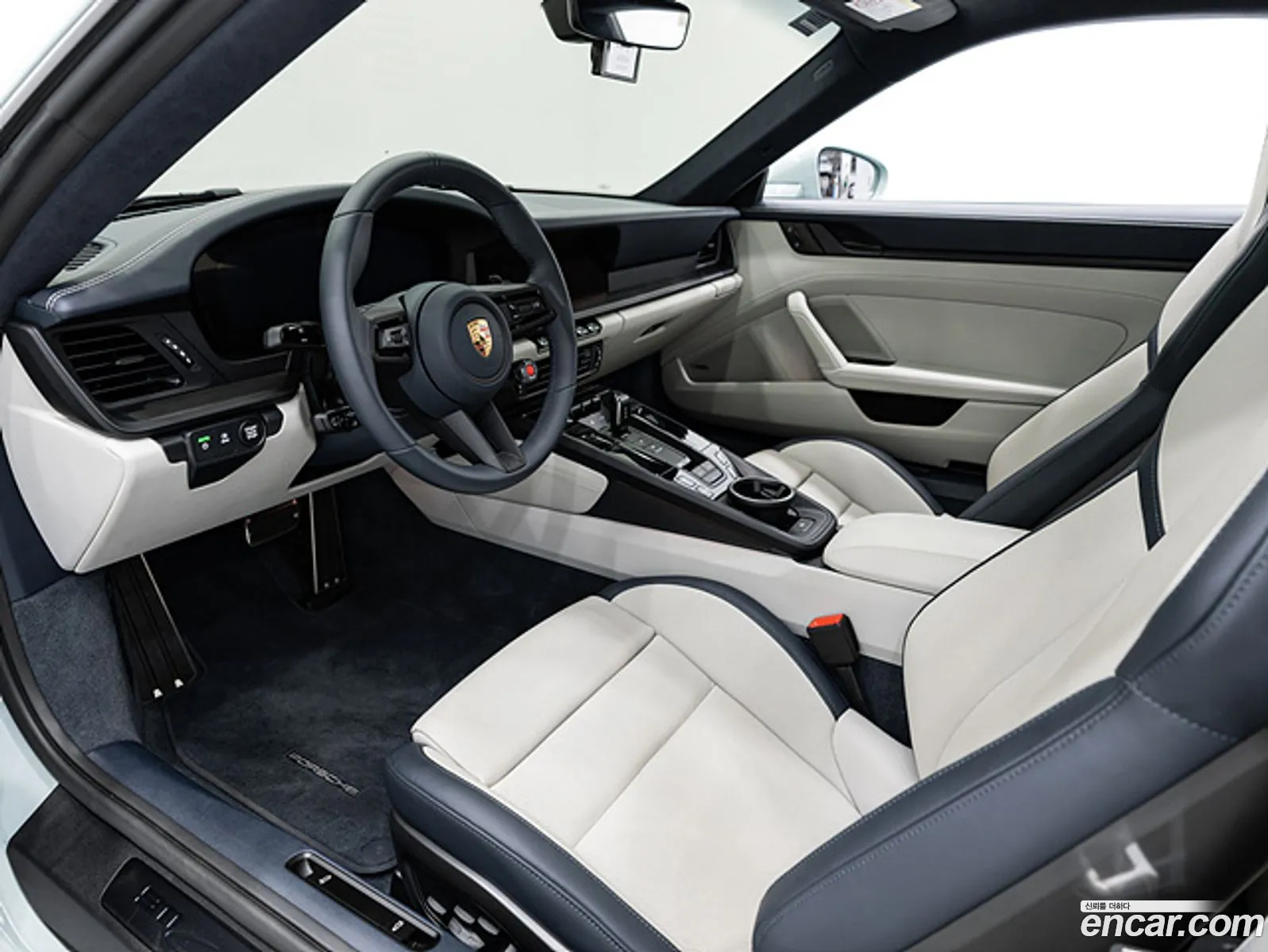 Porsche 911 2025 — 3