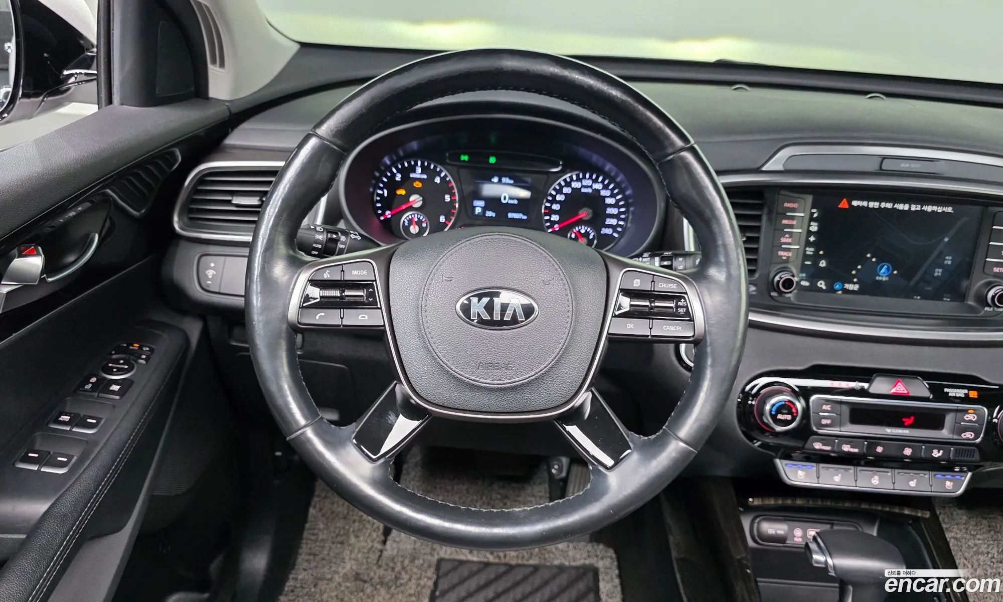 Kia Sorento 2018 KNAPG81ABKA499903 — 22