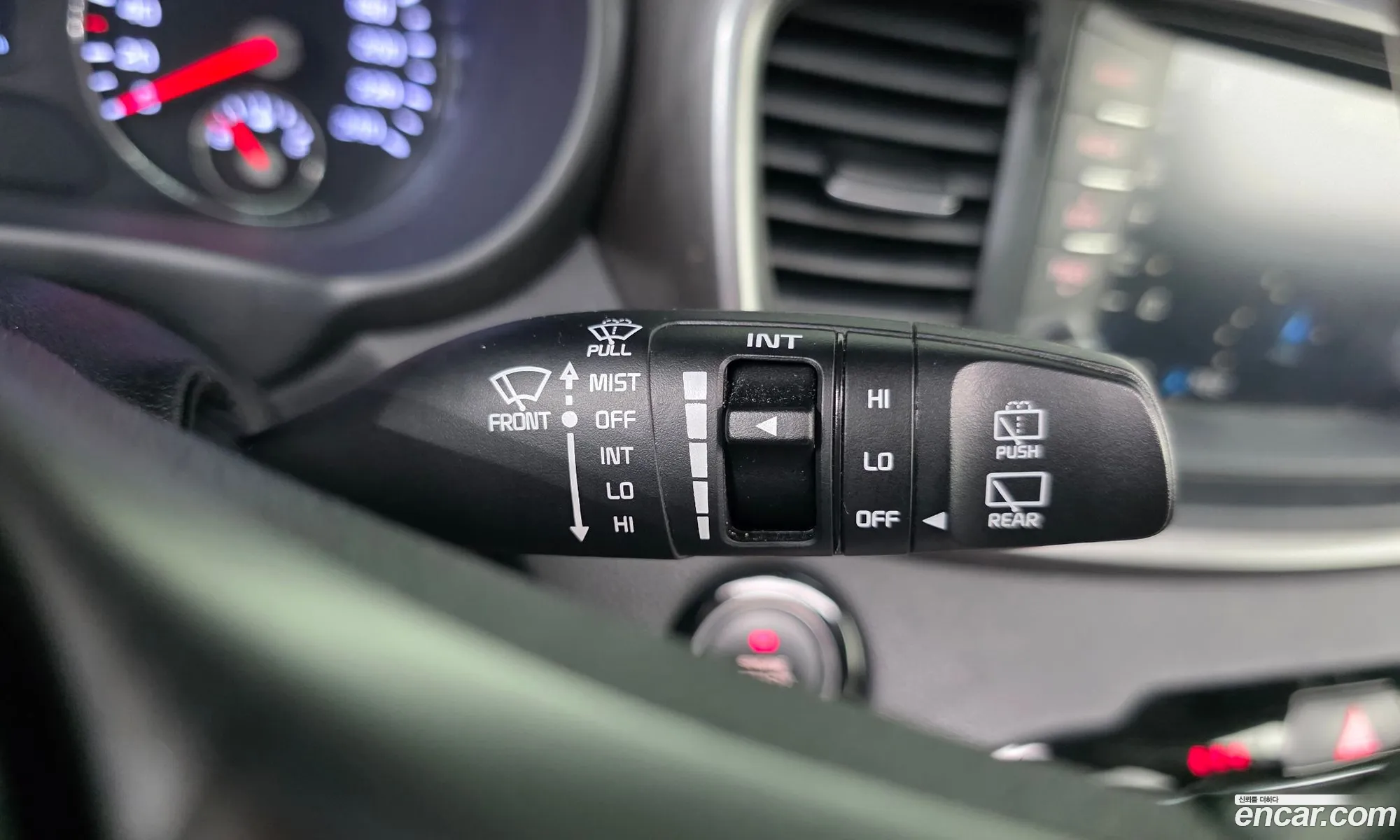 Kia Sorento 2018 KNAPG81ABKA499903 — 23
