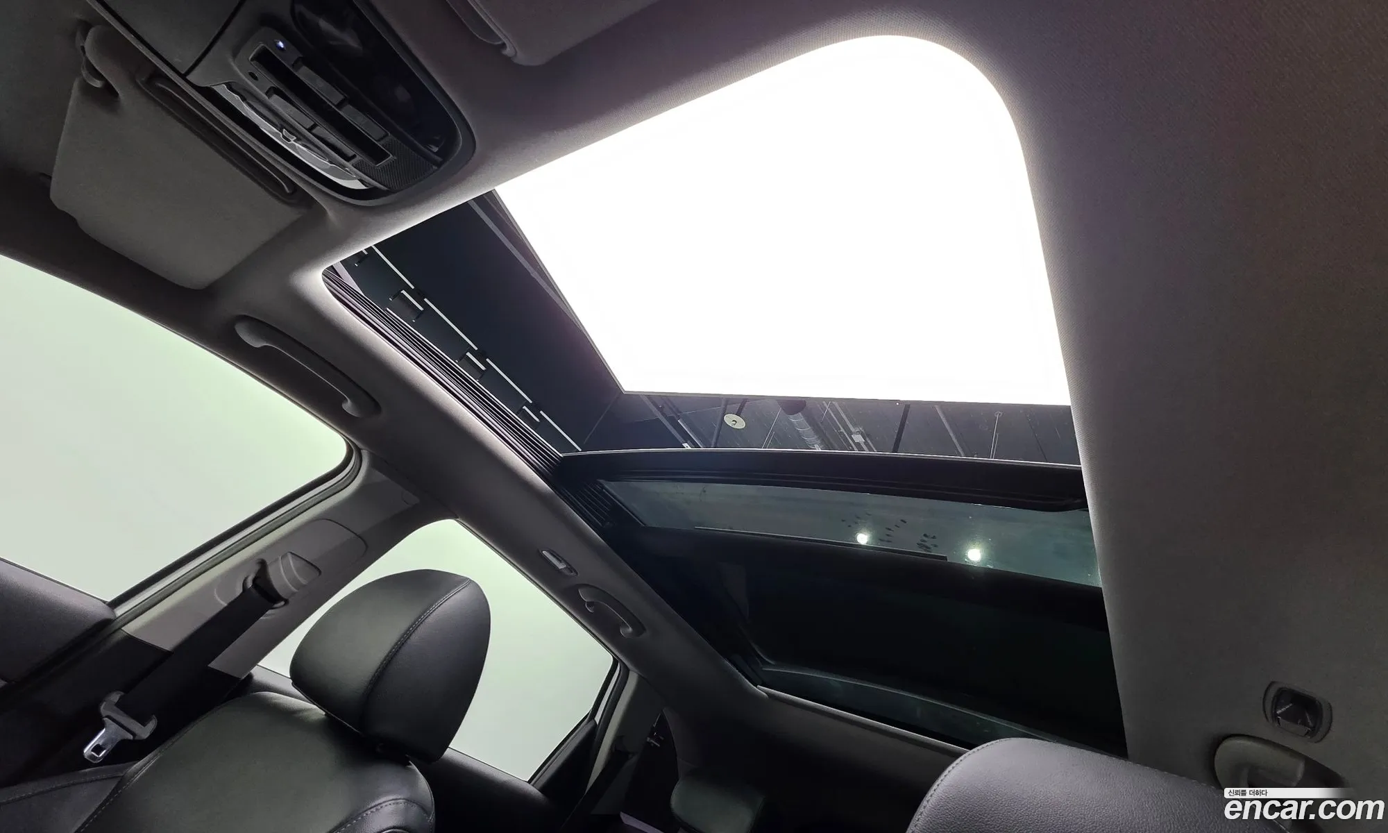 Kia Sorento 2018 KNAPG81ABKA499903 — 33