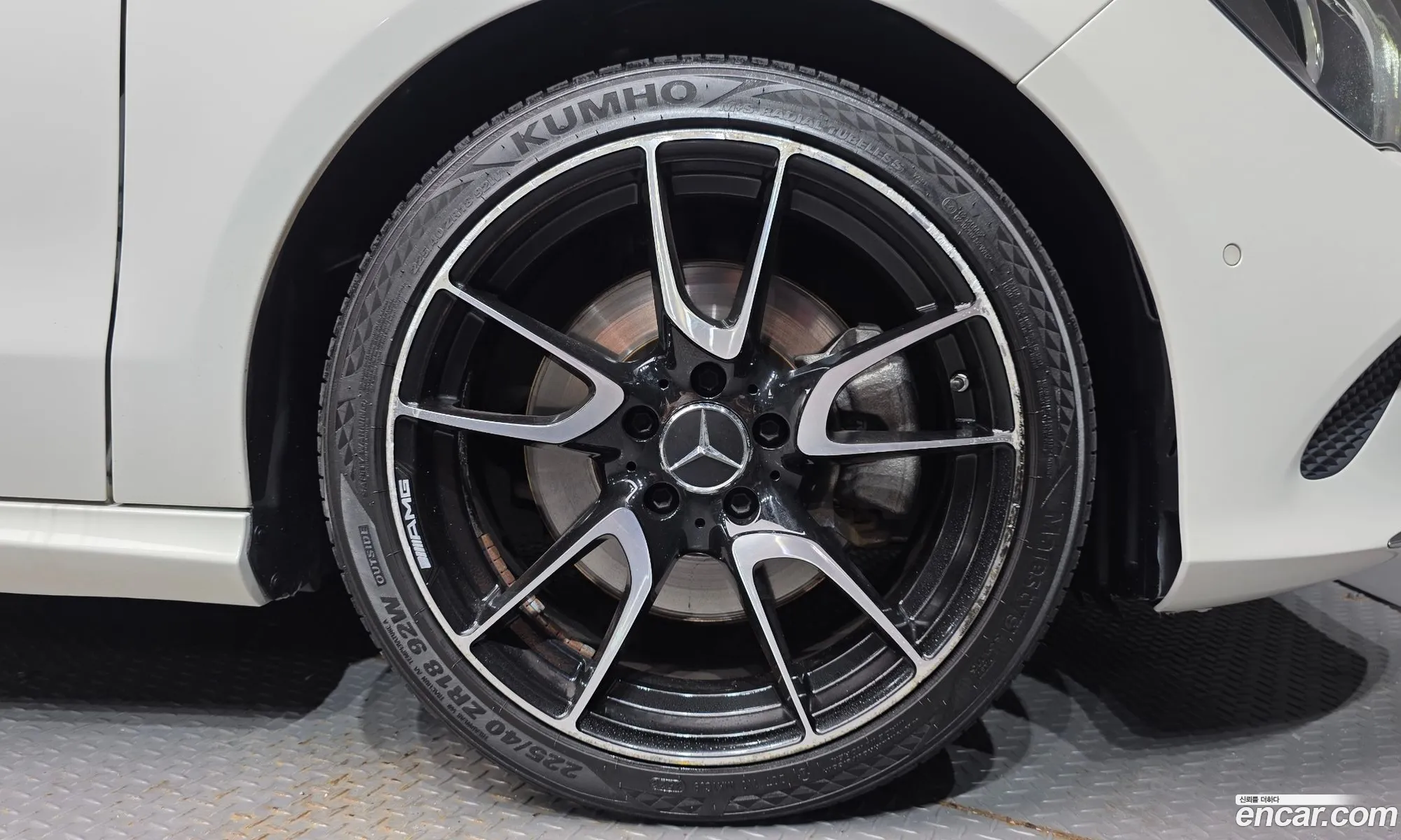 Mercedes-Benz CLA-Class C117 2016 — 18