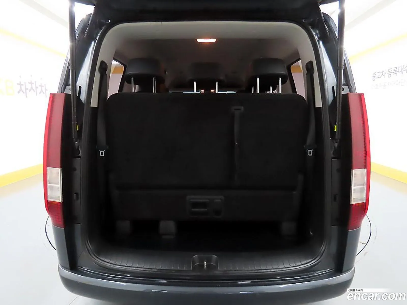 Hyundai Staria 2022 — 10