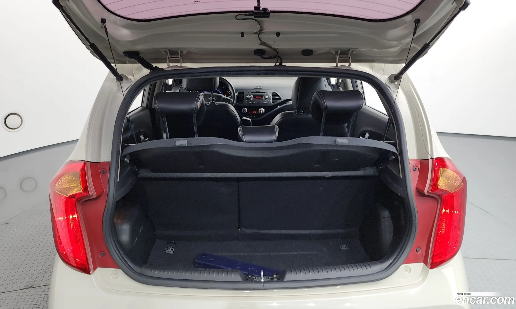 Kia Morning 2016 — 18