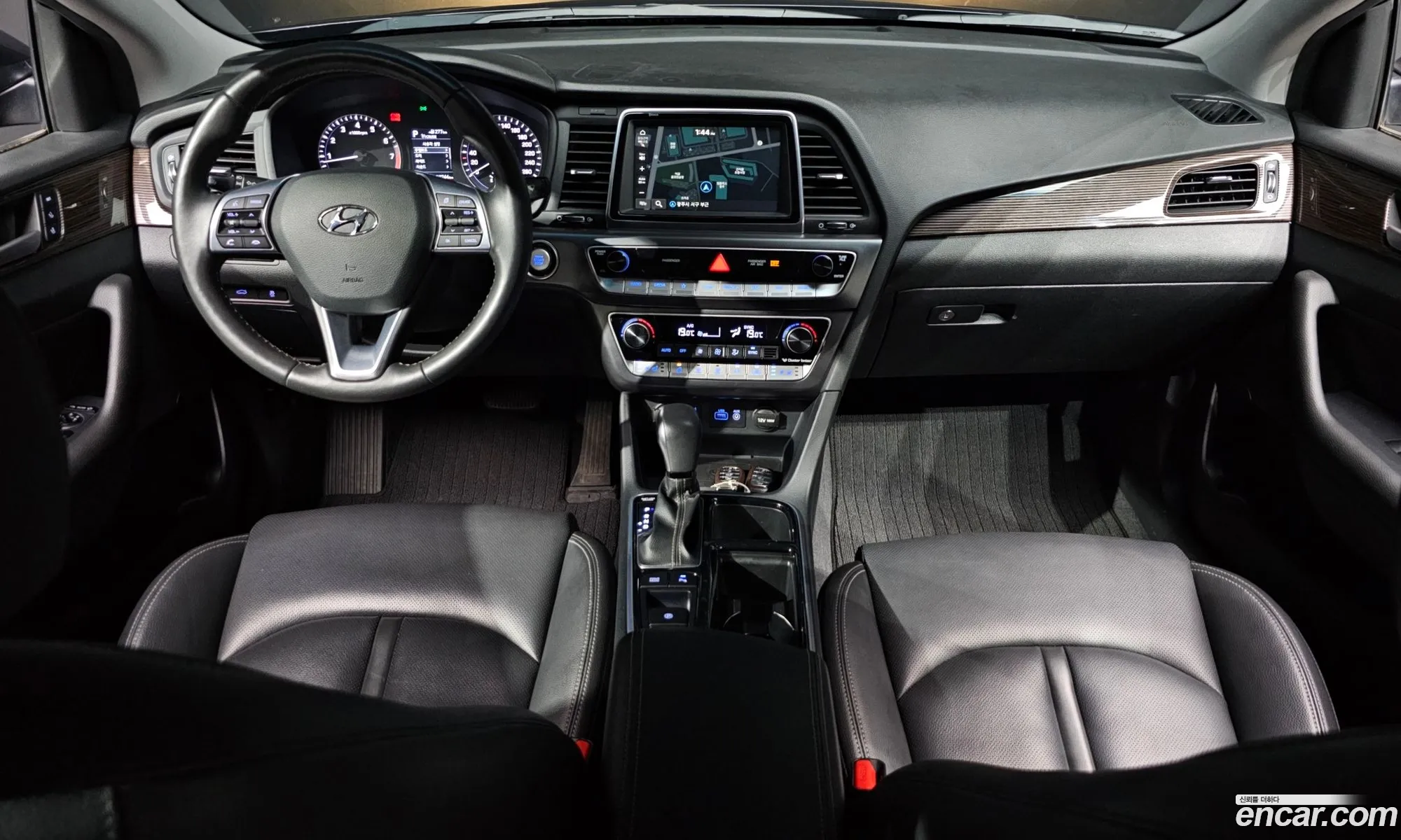 Hyundai Sonata New Rise 2017 KMHE341CBJA355348 — 3
