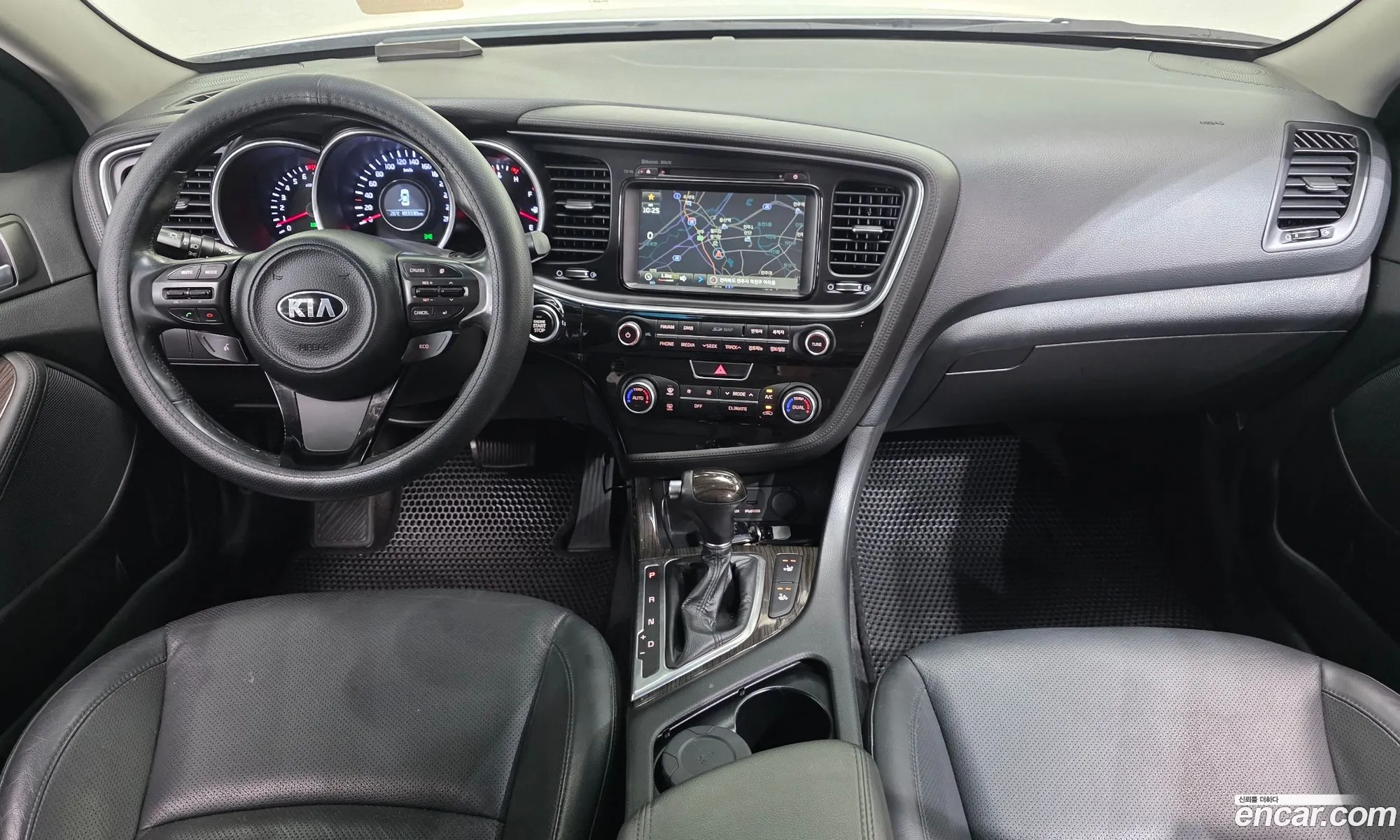Kia K5 2014 KNAGN418BEA495069 — 10