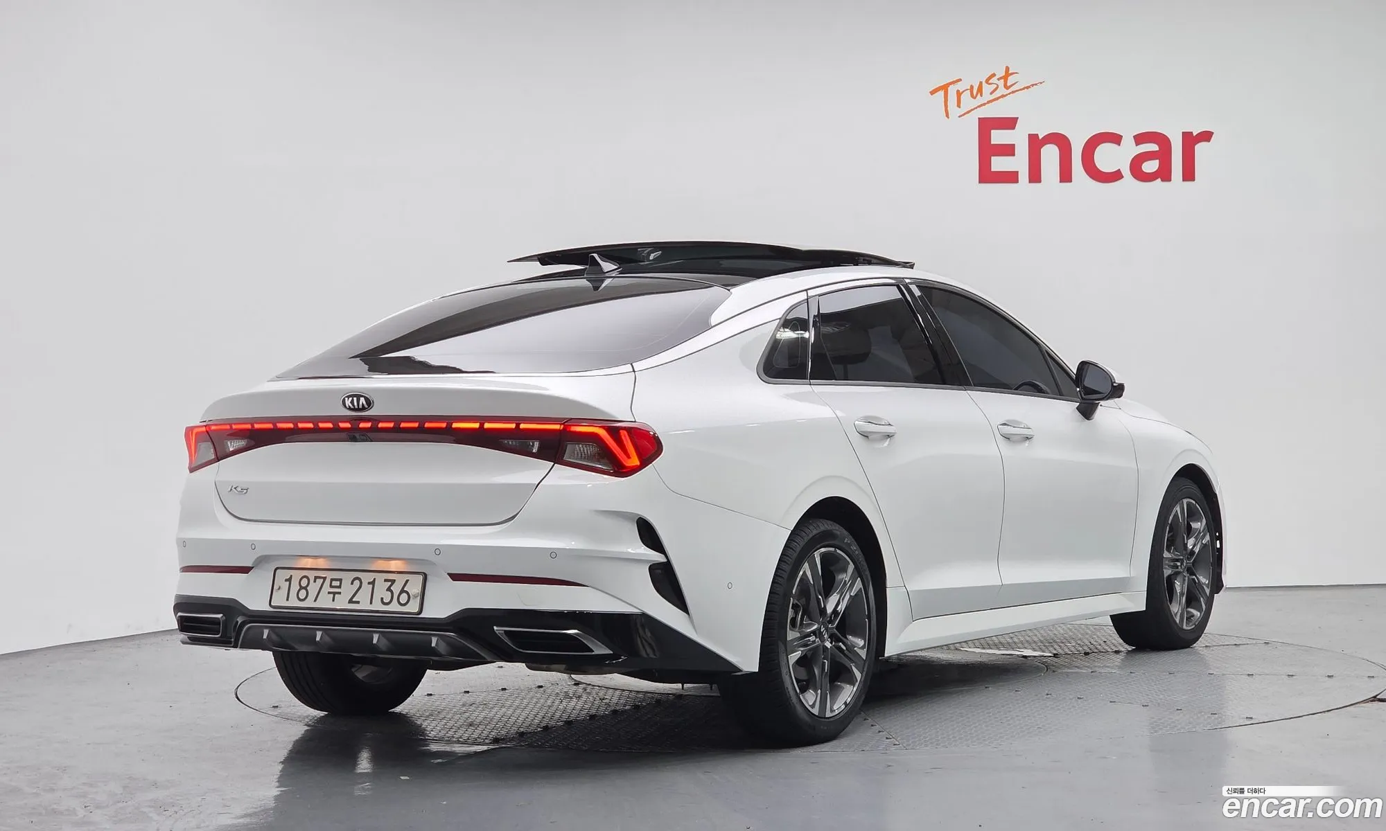 Kia K5 2020 KNAG541ABLA049334 — 17