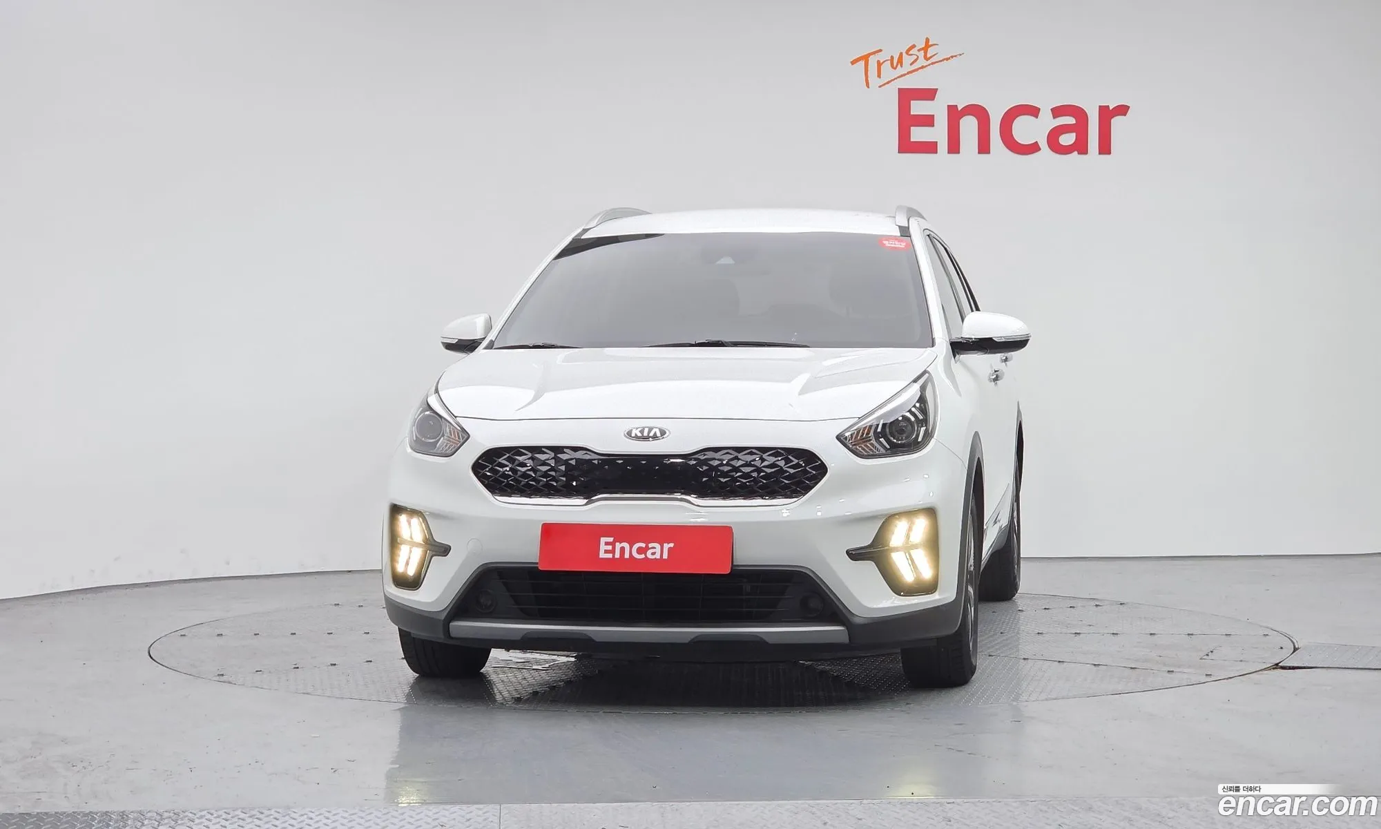 Kia Niro 2020 KNACB81CGLA404425 — 3