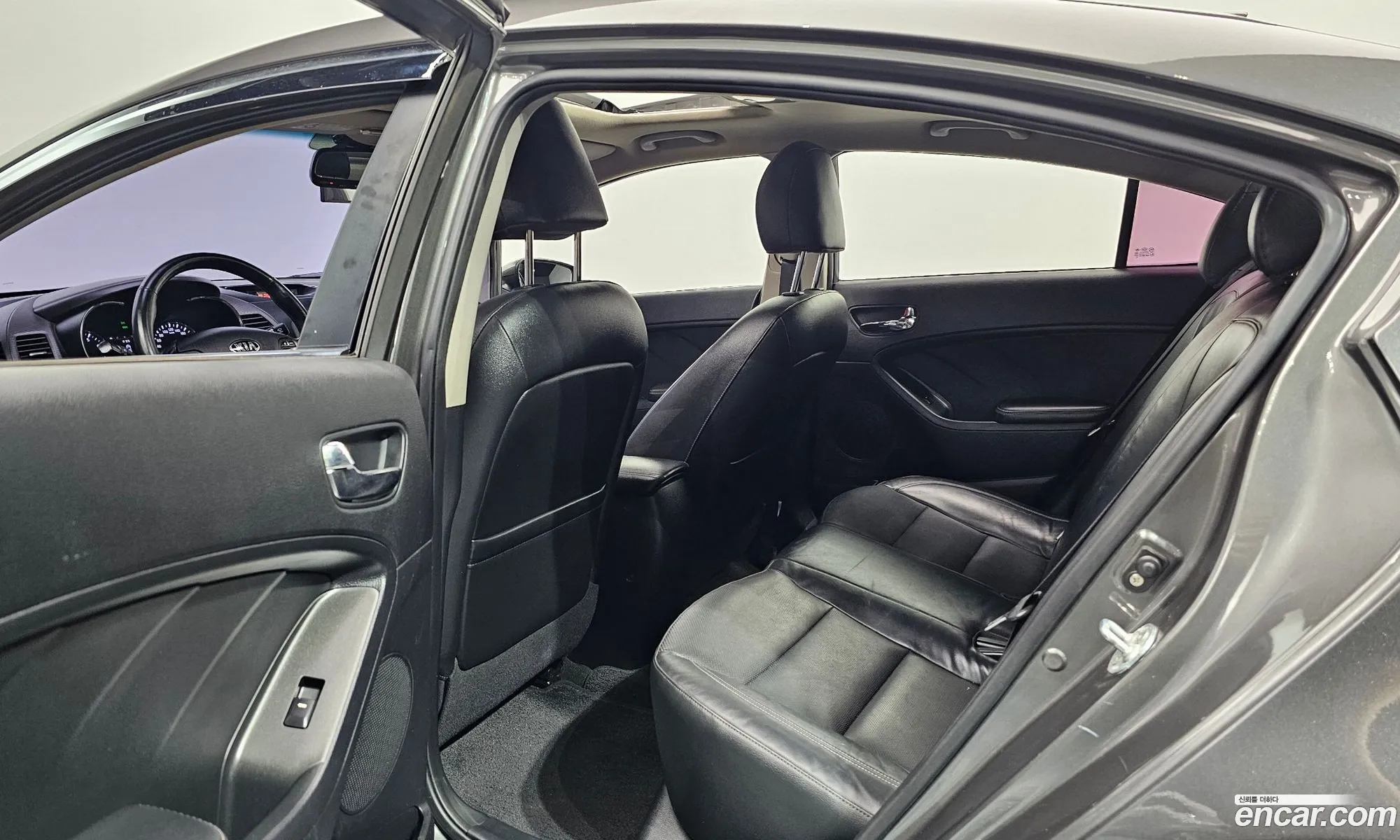 Kia K3 2013 KNAFZ412BDA029246 — 9