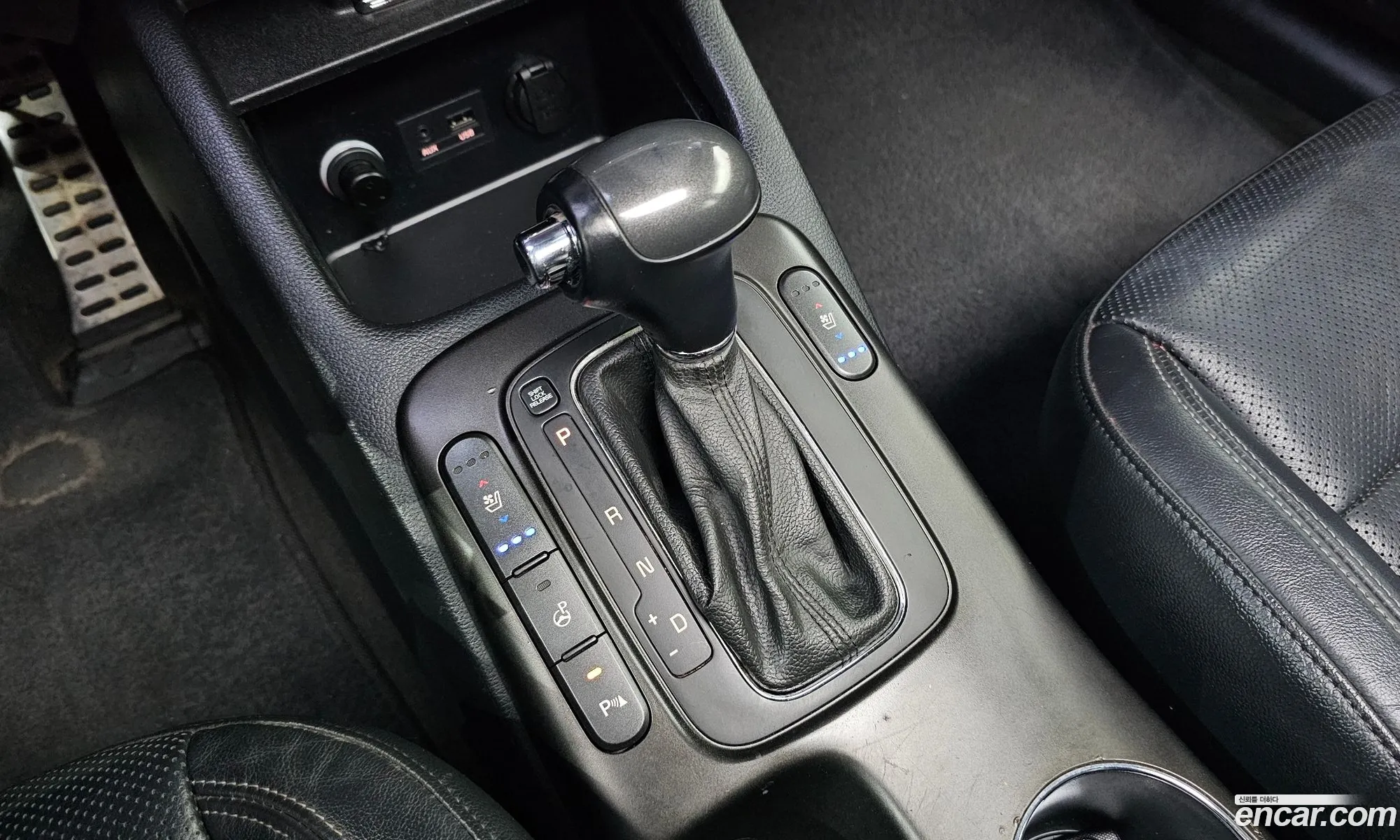 Kia K3 2013 KNAFZ412BDA029246 — 14