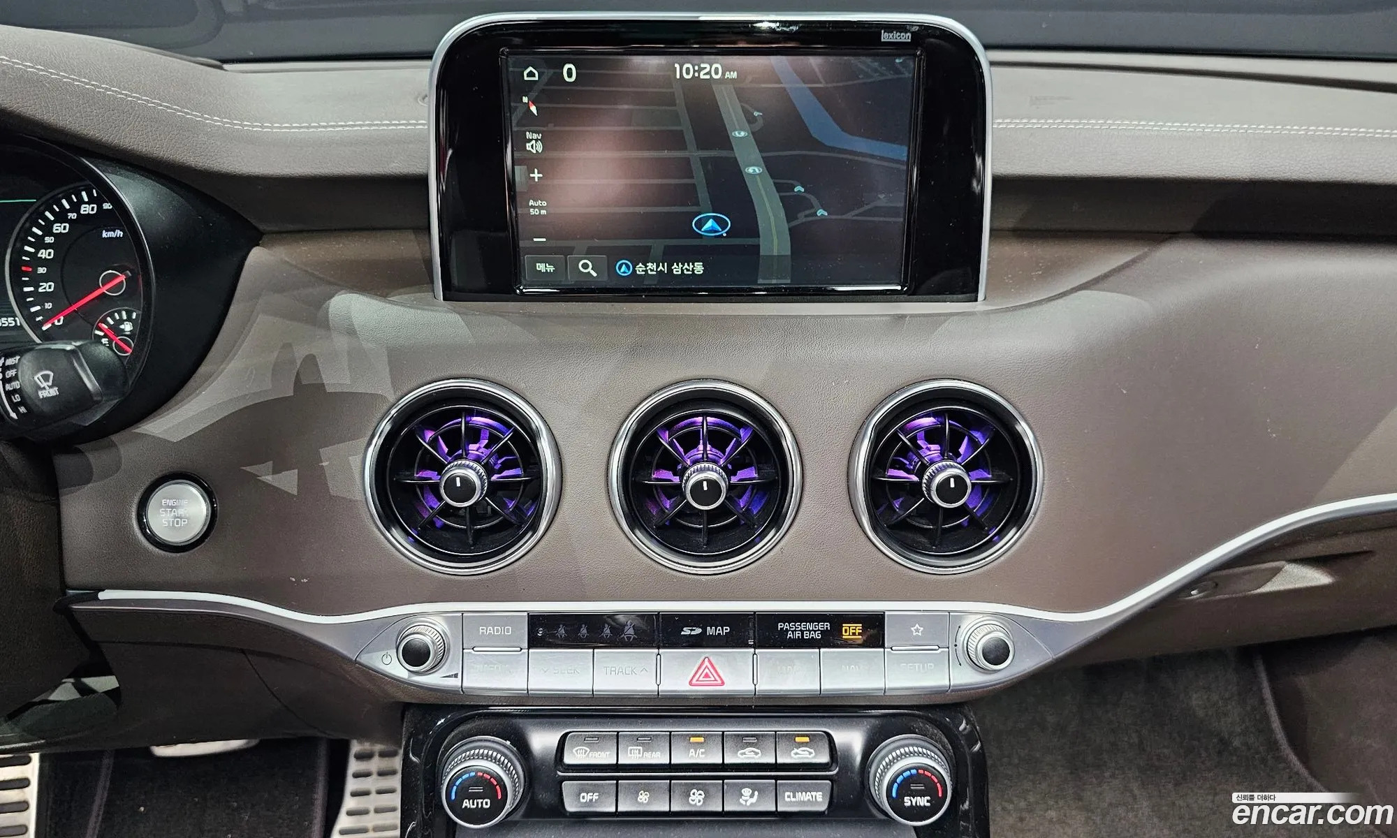 Kia Stinger 2017 KNAE751CDJS000632 — 4