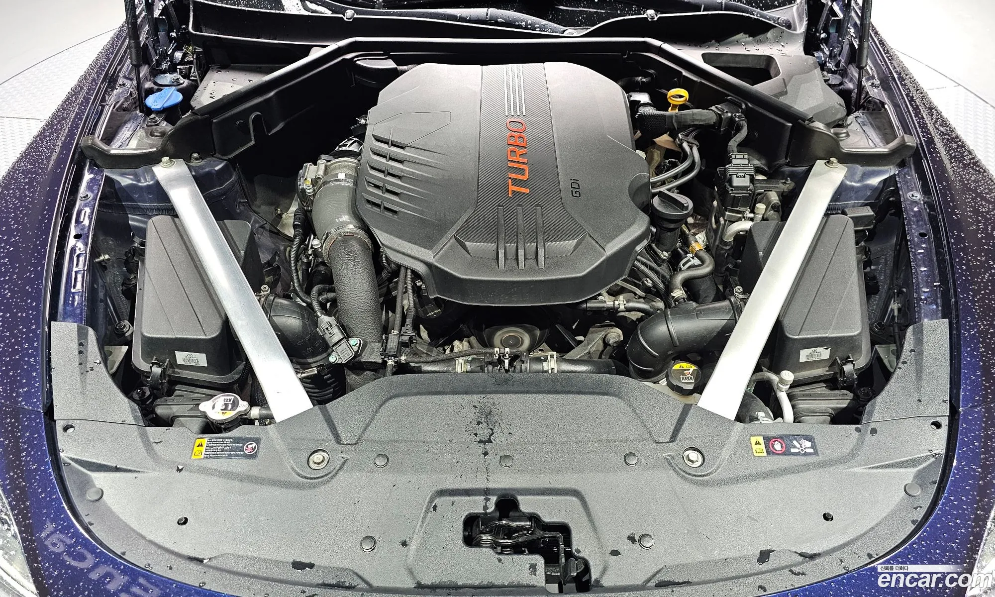 Kia Stinger 2017 KNAE751CDJS000632 — 9