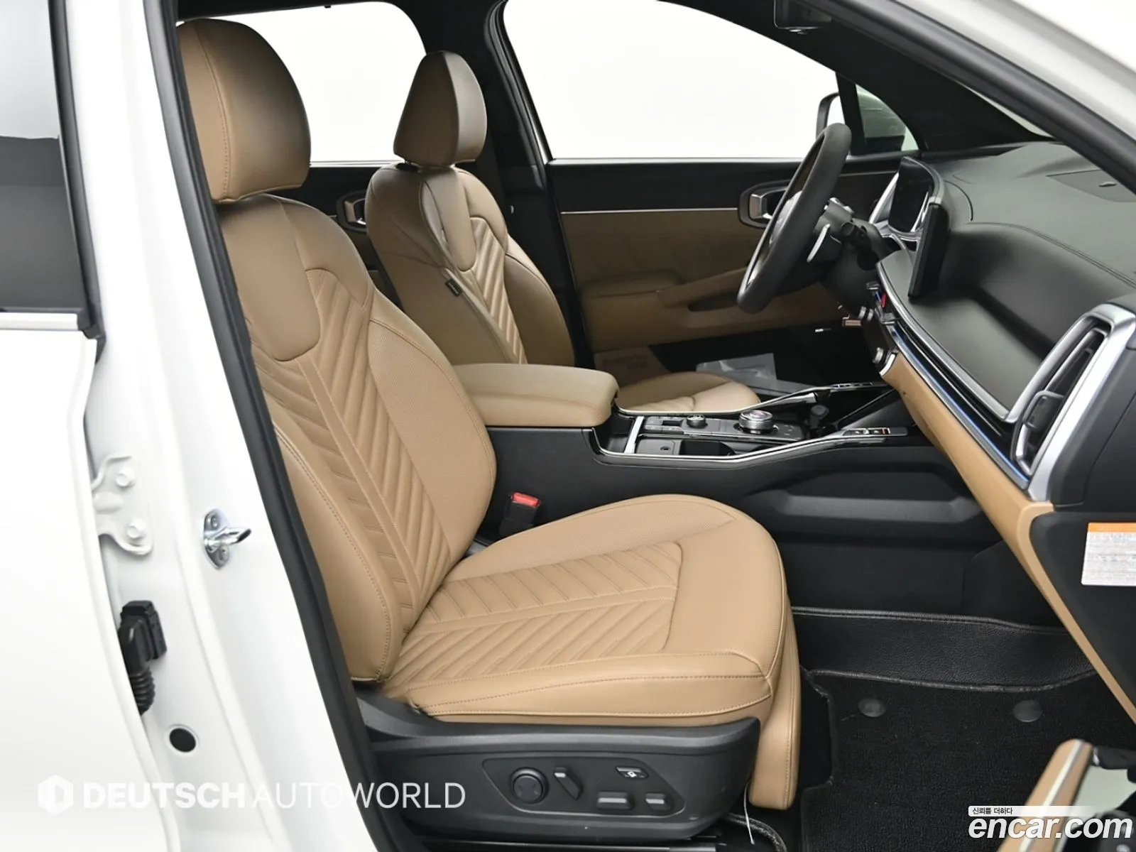 Kia Sorento 2023 — 18