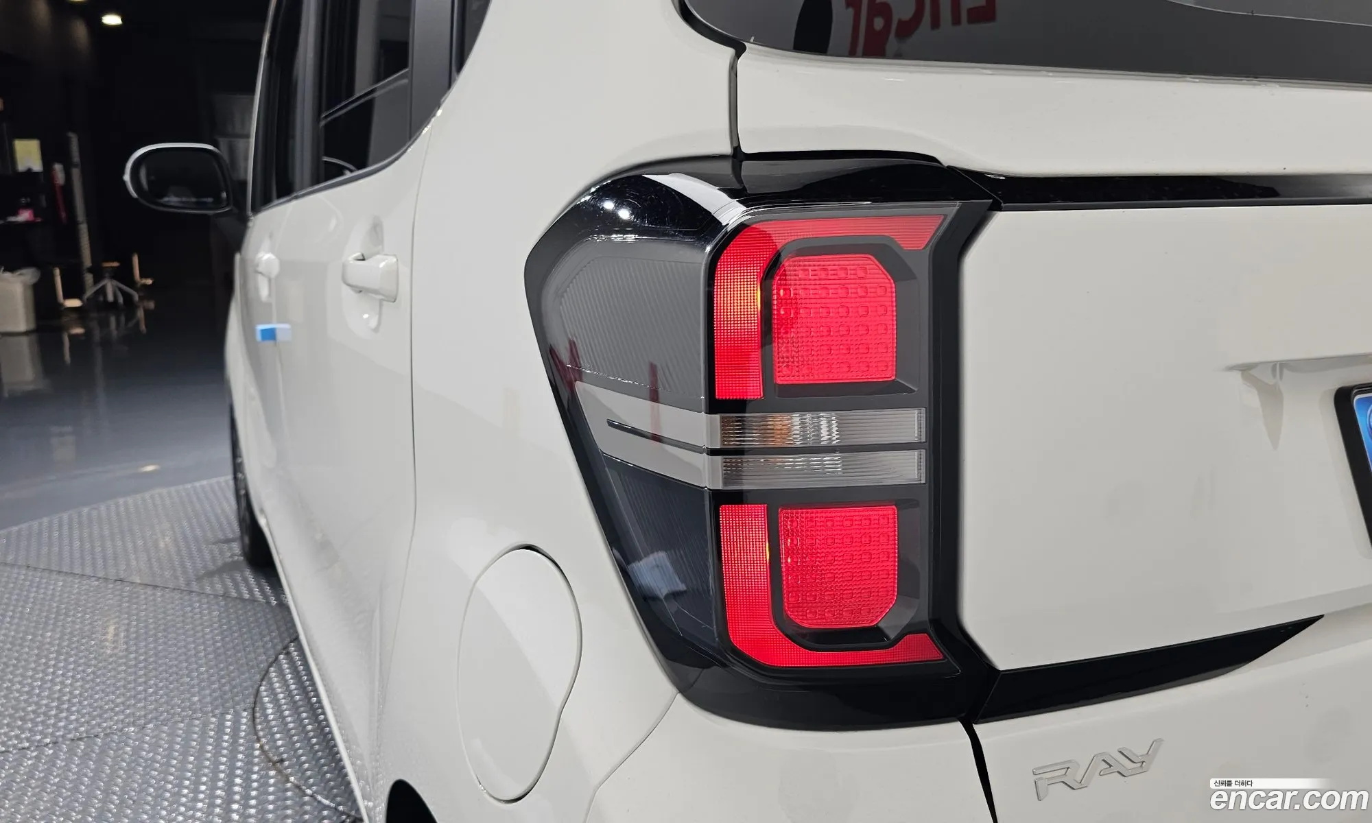 Kia Kia Ray 2025 KNACH811BST435283 — 31