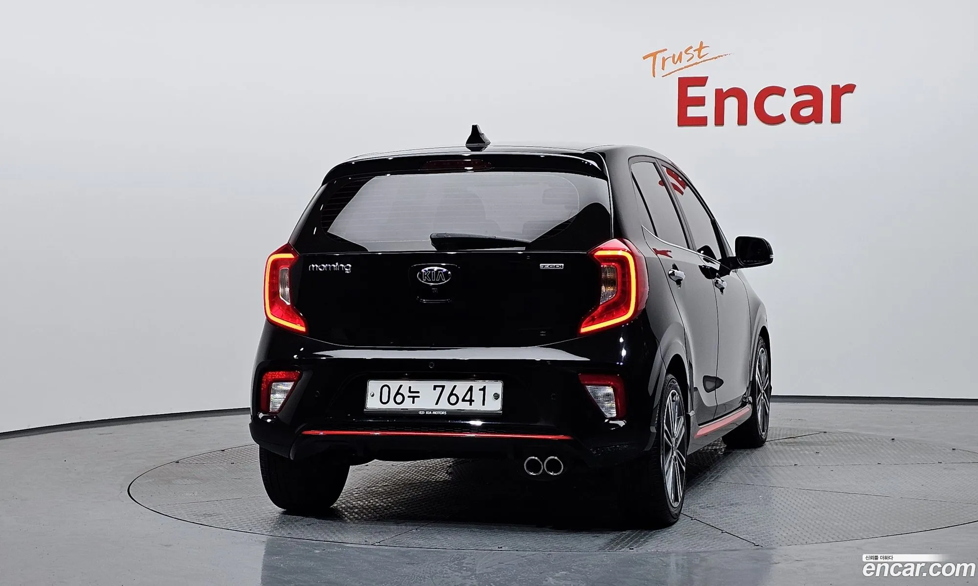 Kia Morning 2017 KNAB5516BHT084775 — 2
