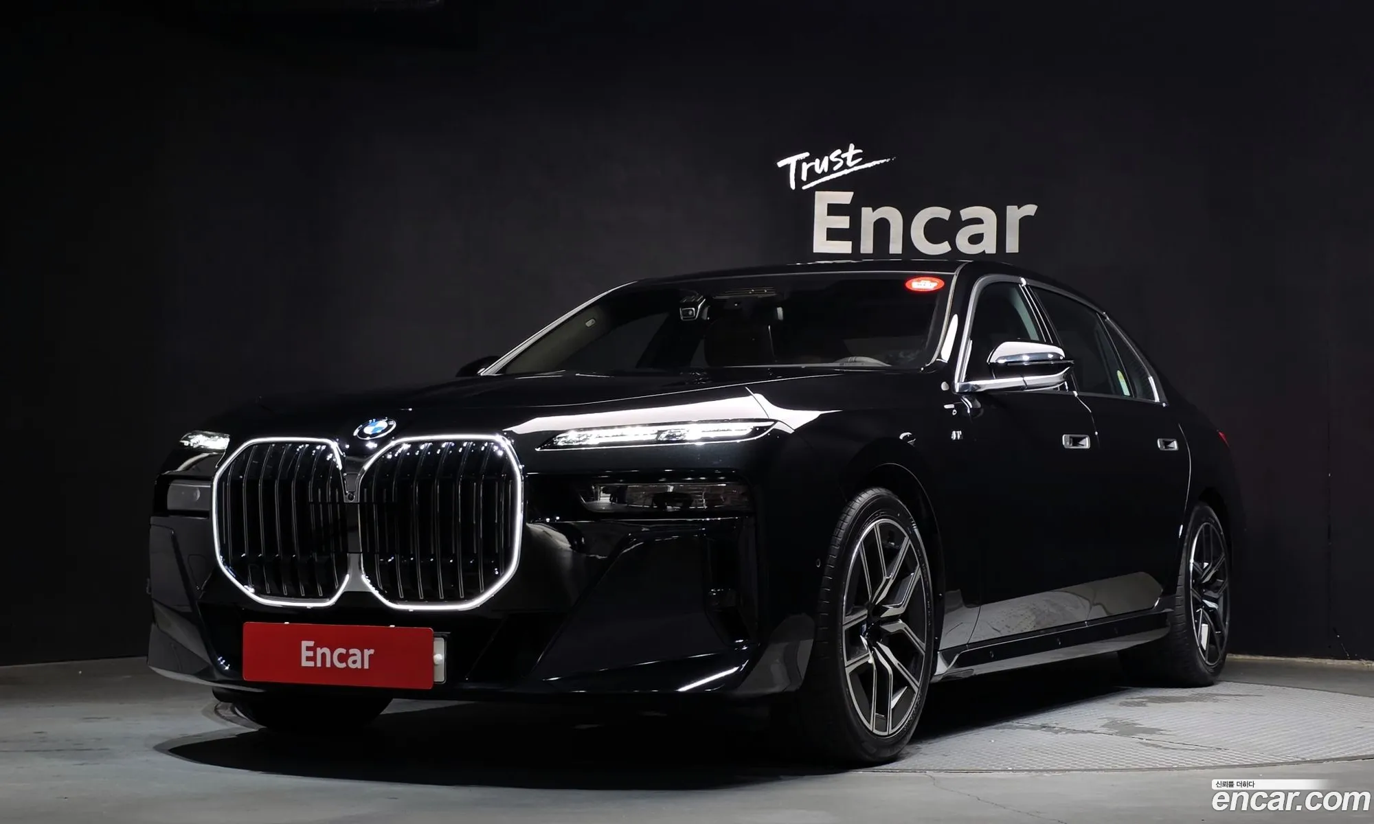 BMW 7 Series 2025 — 35