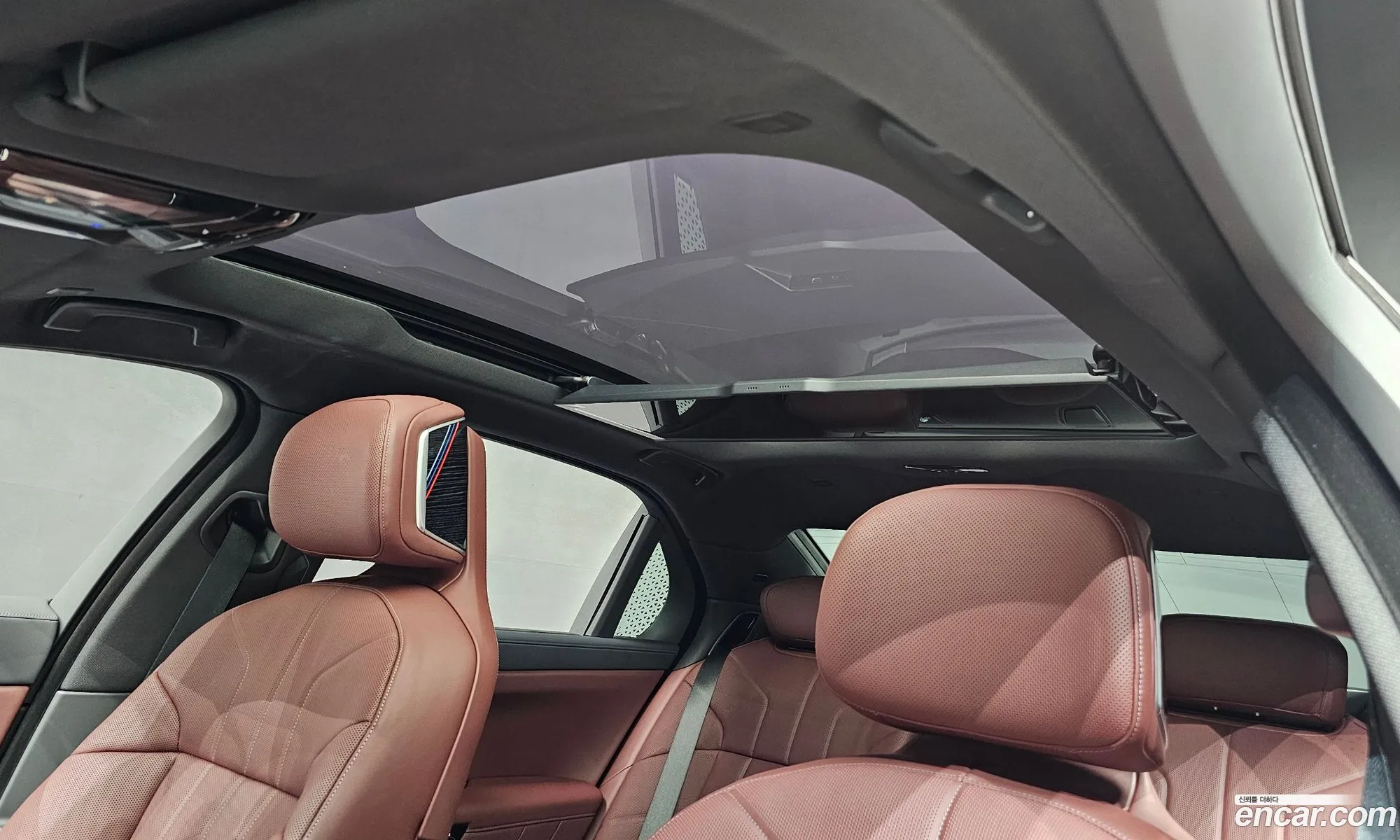 BMW 7 Series 2025 — 30