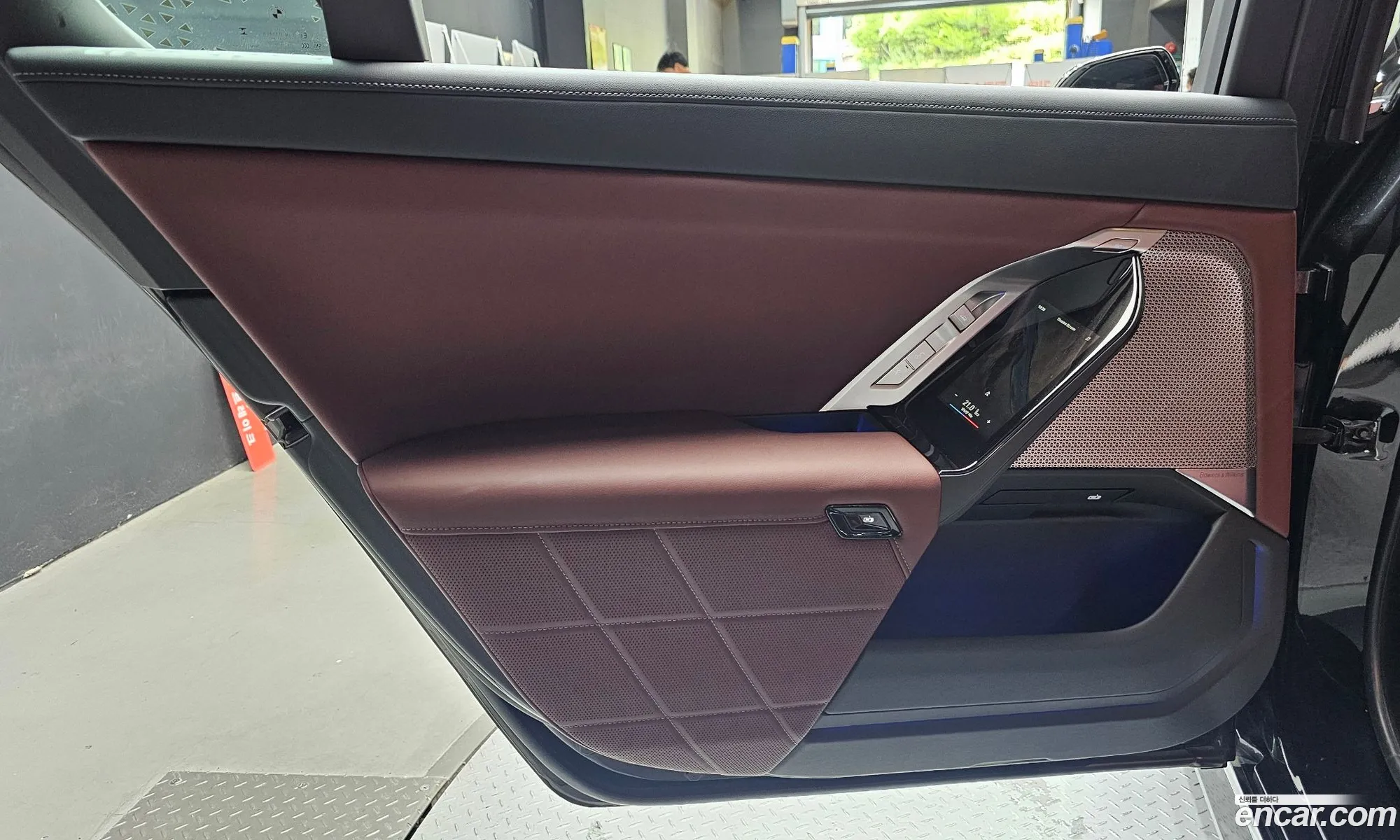 BMW 7 Series 2025 — 21