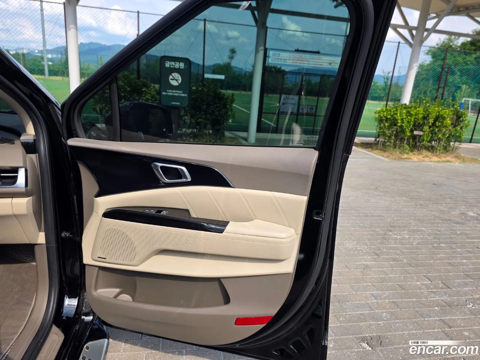 Kia Carnival 2020 — 16