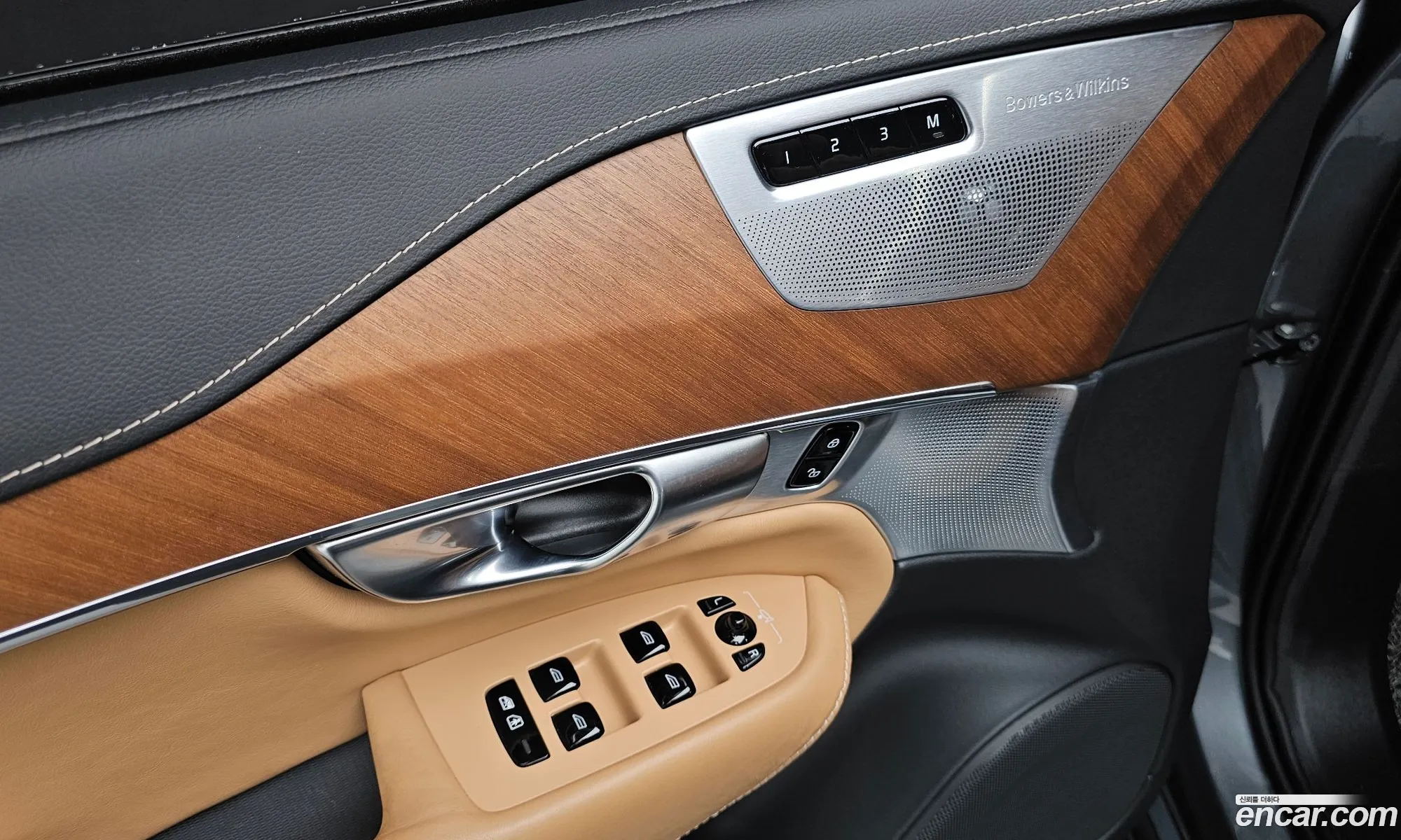 Volvo XC90 2019 YV1LF68TCK1516368 — 6
