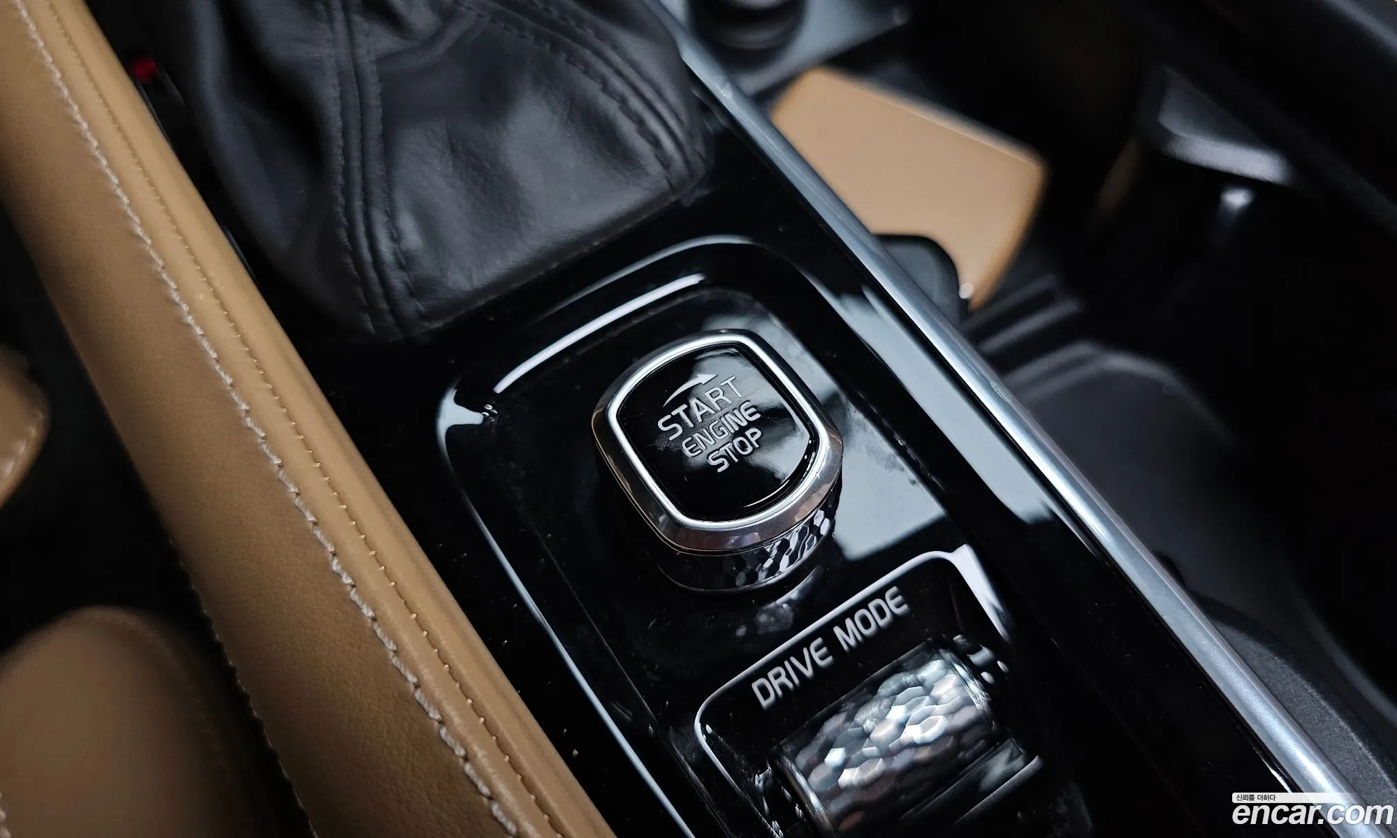 Volvo XC90 2019 YV1LF68TCK1516368 — 14