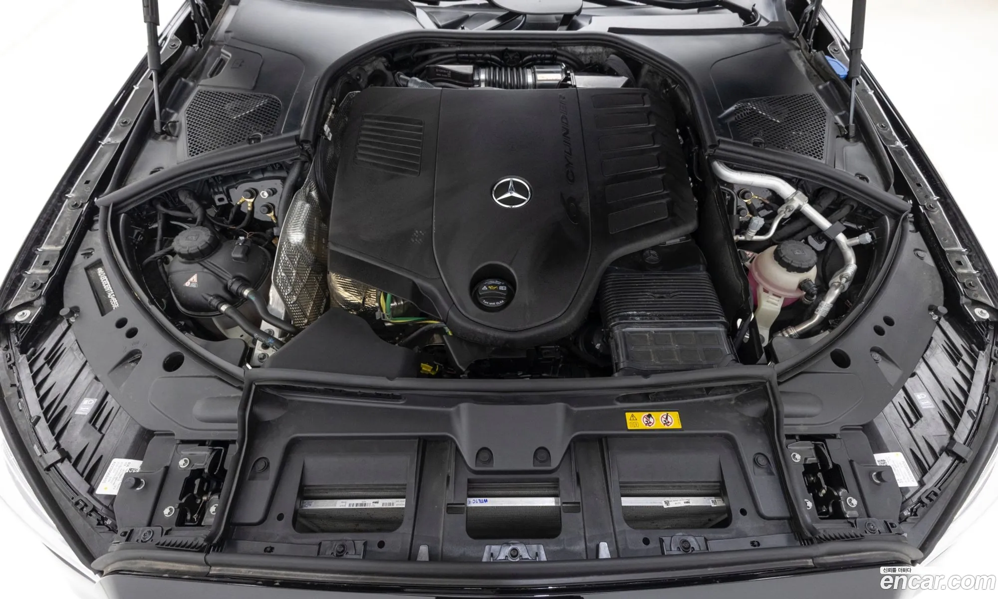 Mercedes-Benz S-Class W223 2025 — 17