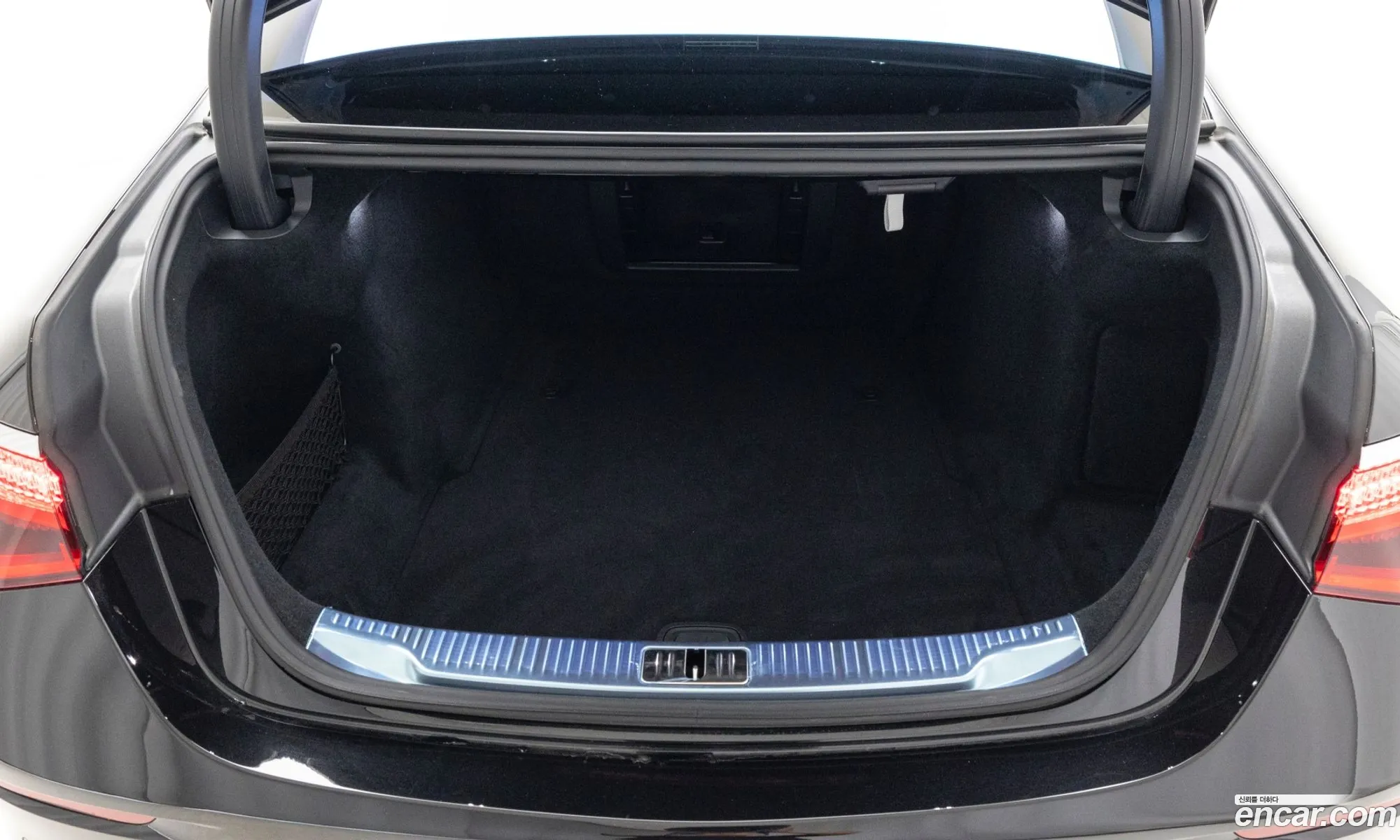 Mercedes-Benz S-Class W223 2025 — 4
