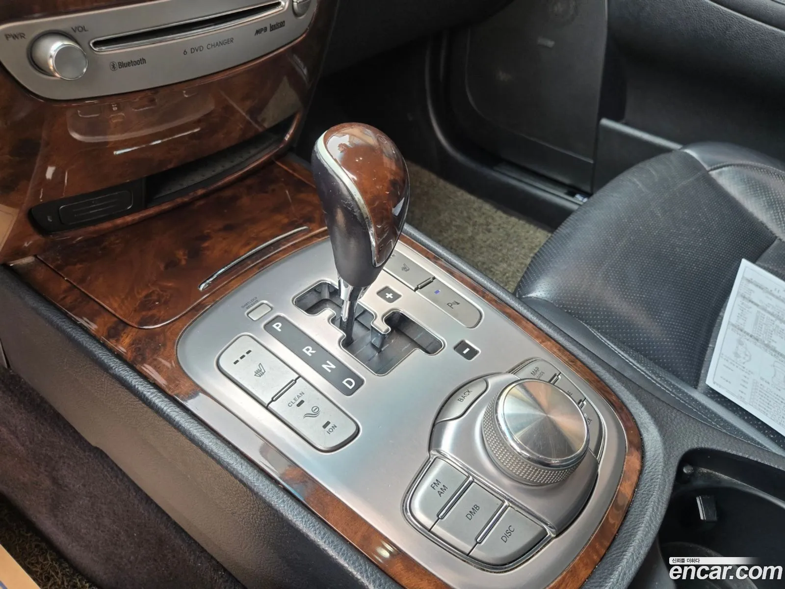 Hyundai Genesis 2008 — 12