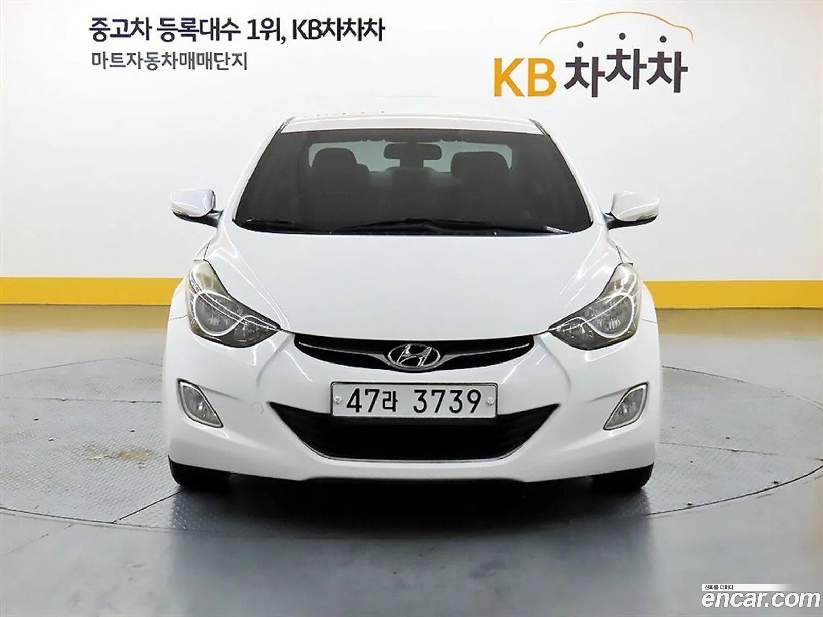 Hyundai Elantra MD 2012 — 17