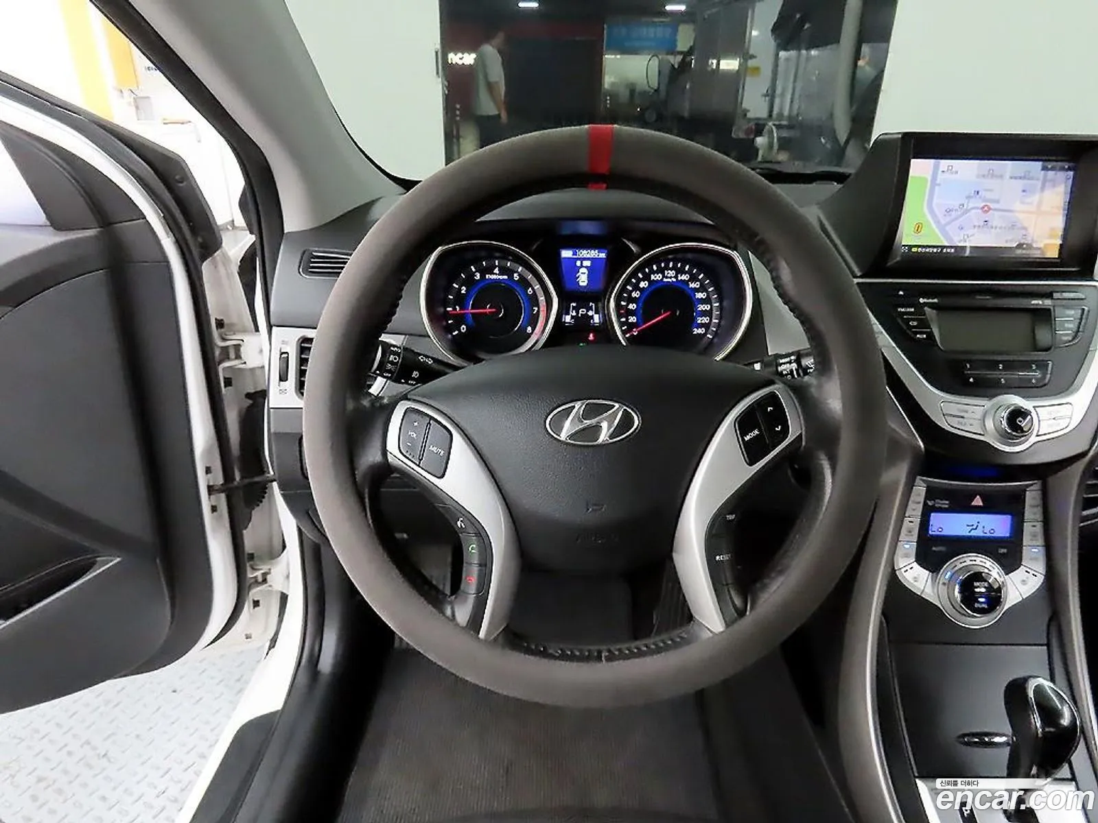 Hyundai Elantra MD 2012 — 14