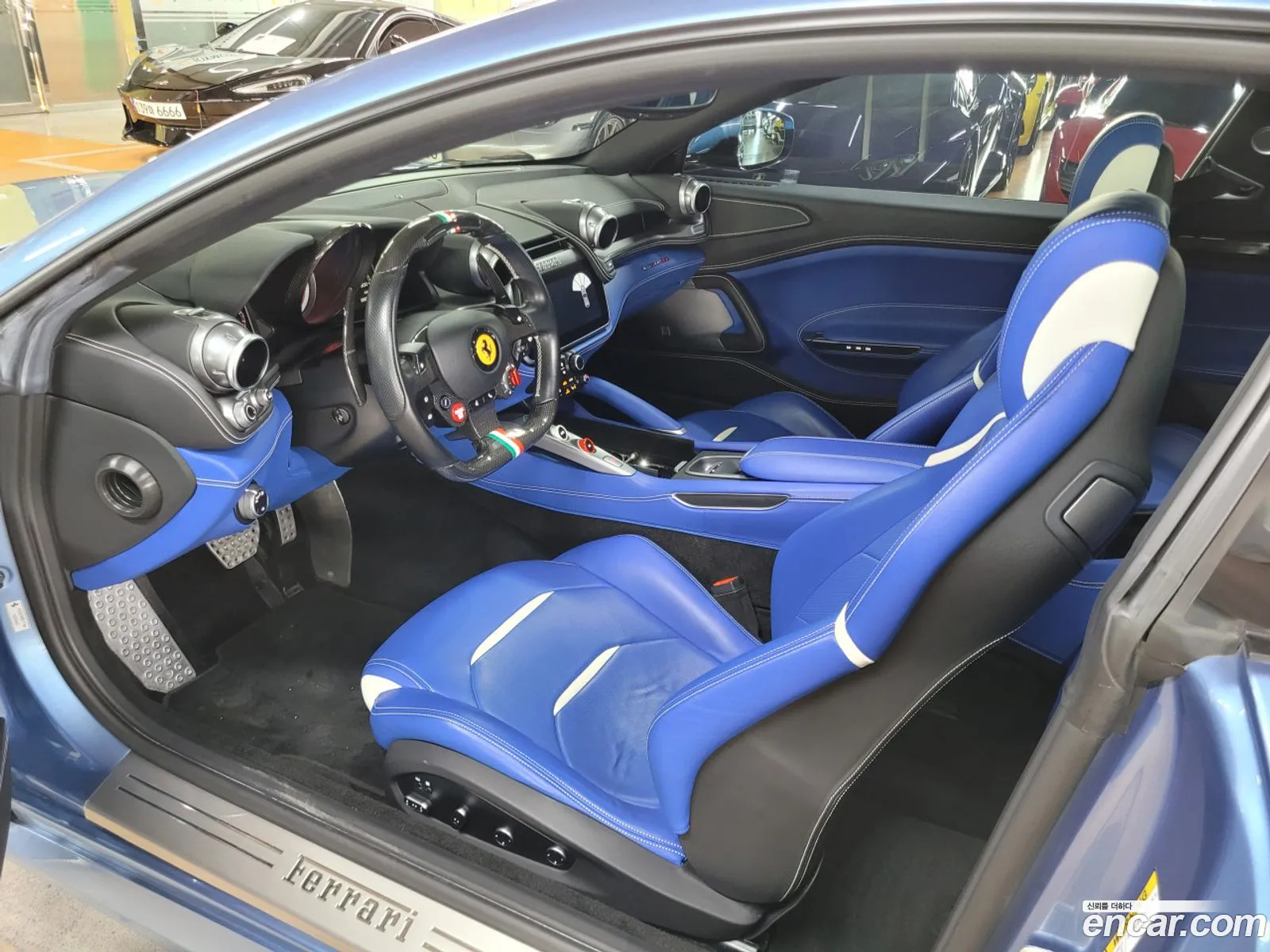 Ferrari GTC4Lusso 2019 — 16