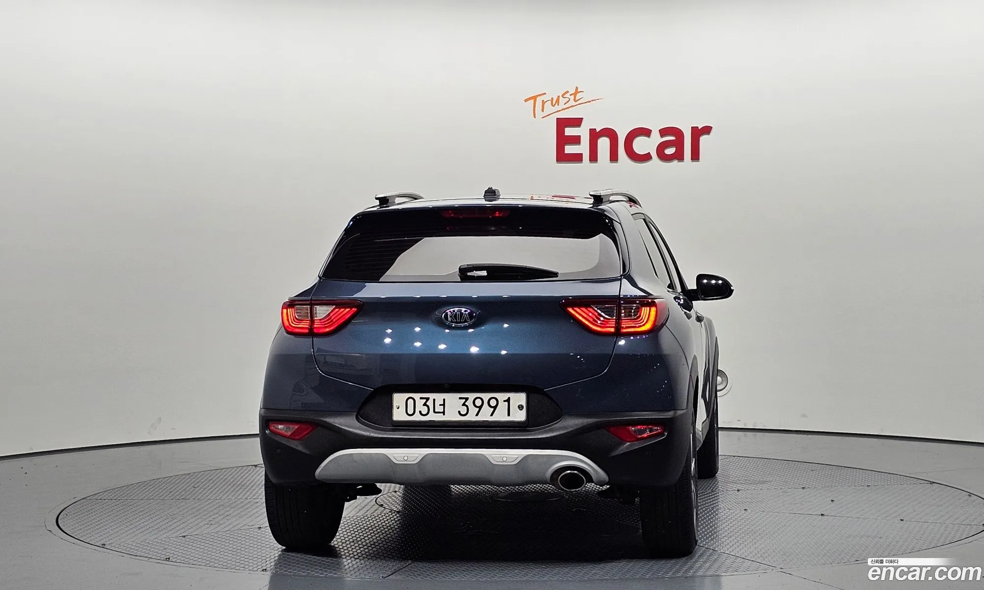 Kia Stonic 2018 — 3