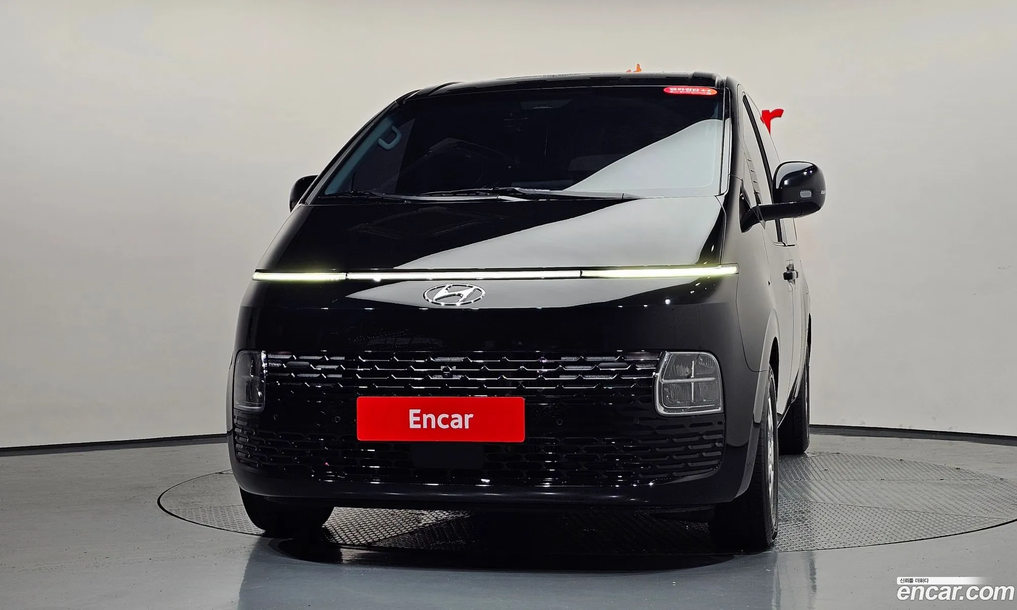 Hyundai Staria 2024 — 4