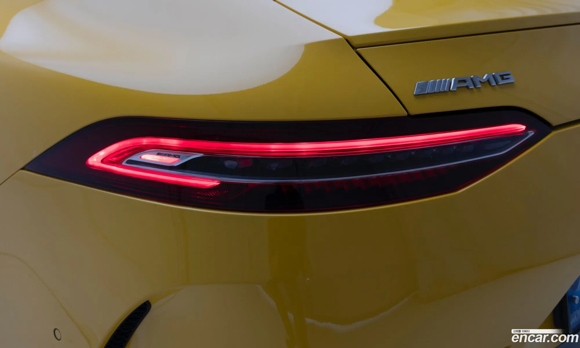 Mercedes-Benz AMG GT 2023 — 20