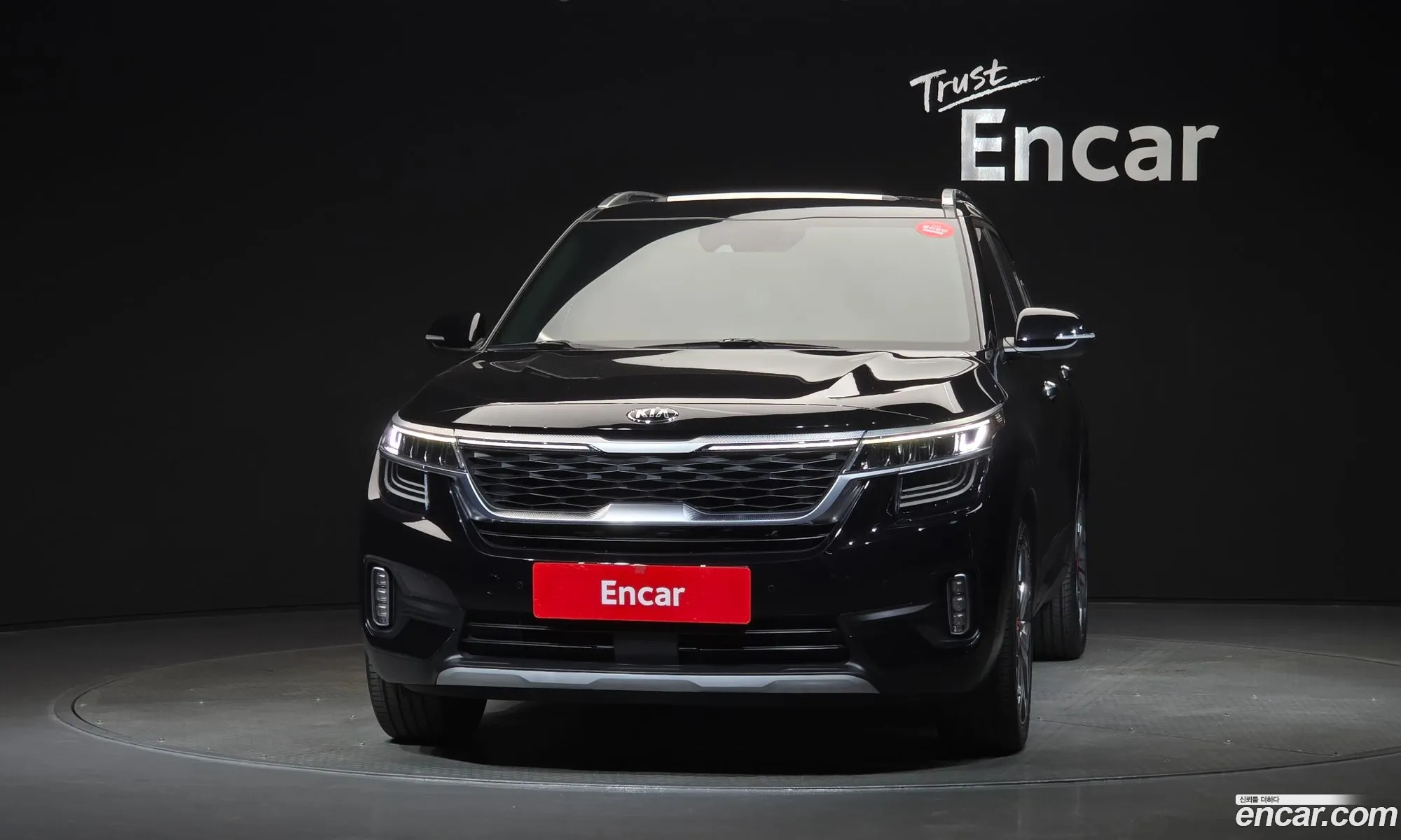 Kia Seltos 2020 KNAET812GLK074720 — 4
