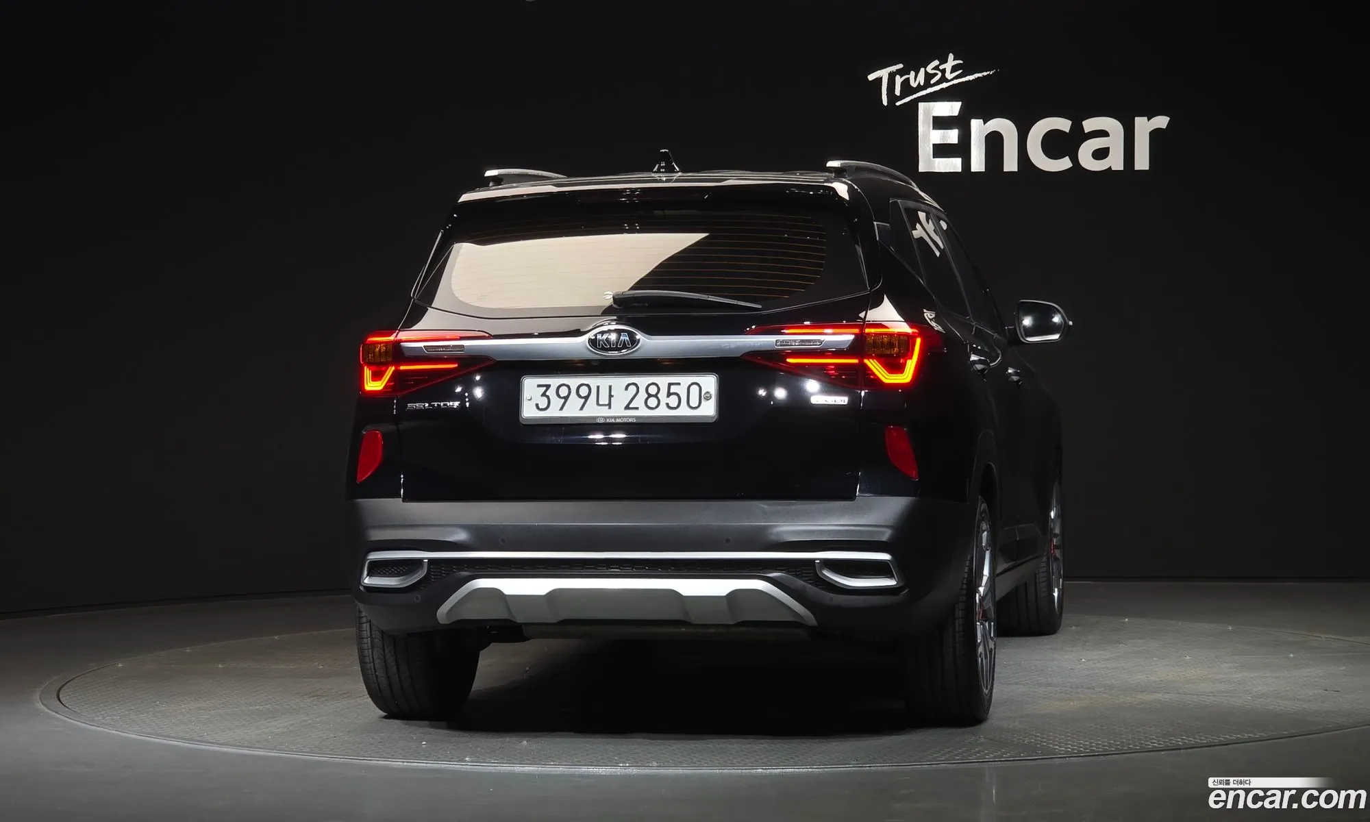 Kia Seltos 2020 KNAET812GLK074720 — 3