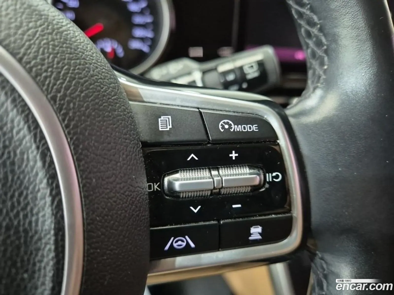 Kia Carnival 2021 — 6