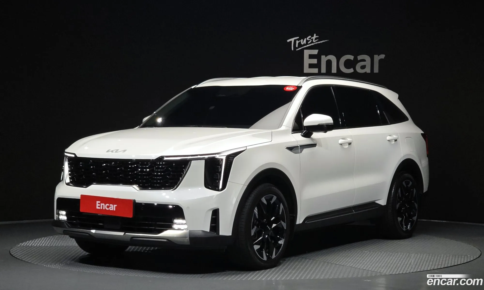 Kia Sorento 2023 KNARJ81FGRA252314 — 6