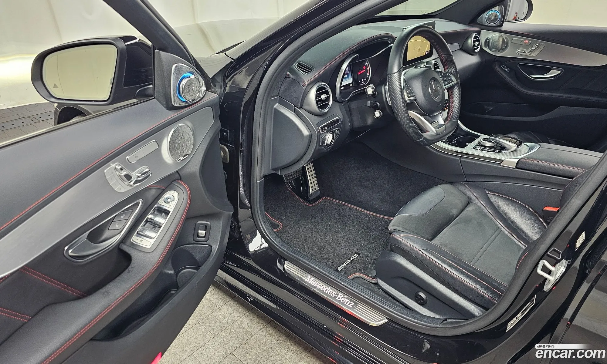 Mercedes-Benz C-Class W205 2016 WDDWF6EB4GF311644 — 8