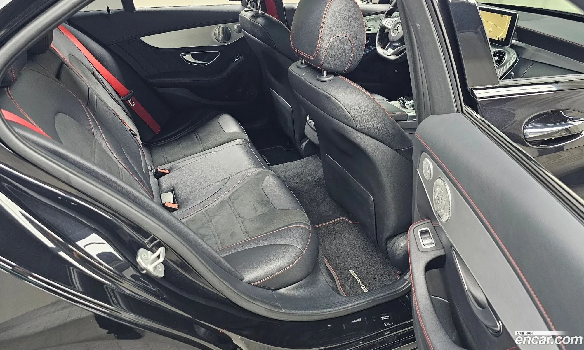 Mercedes-Benz C-Class W205 2016 WDDWF6EB4GF311644 — 3