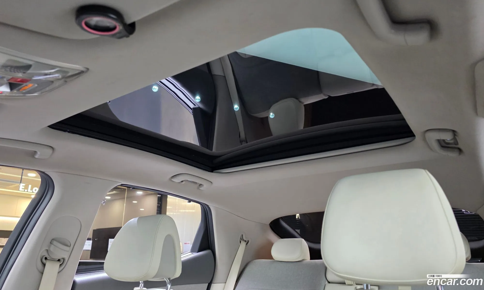 Genesis GV60 2022 — 23