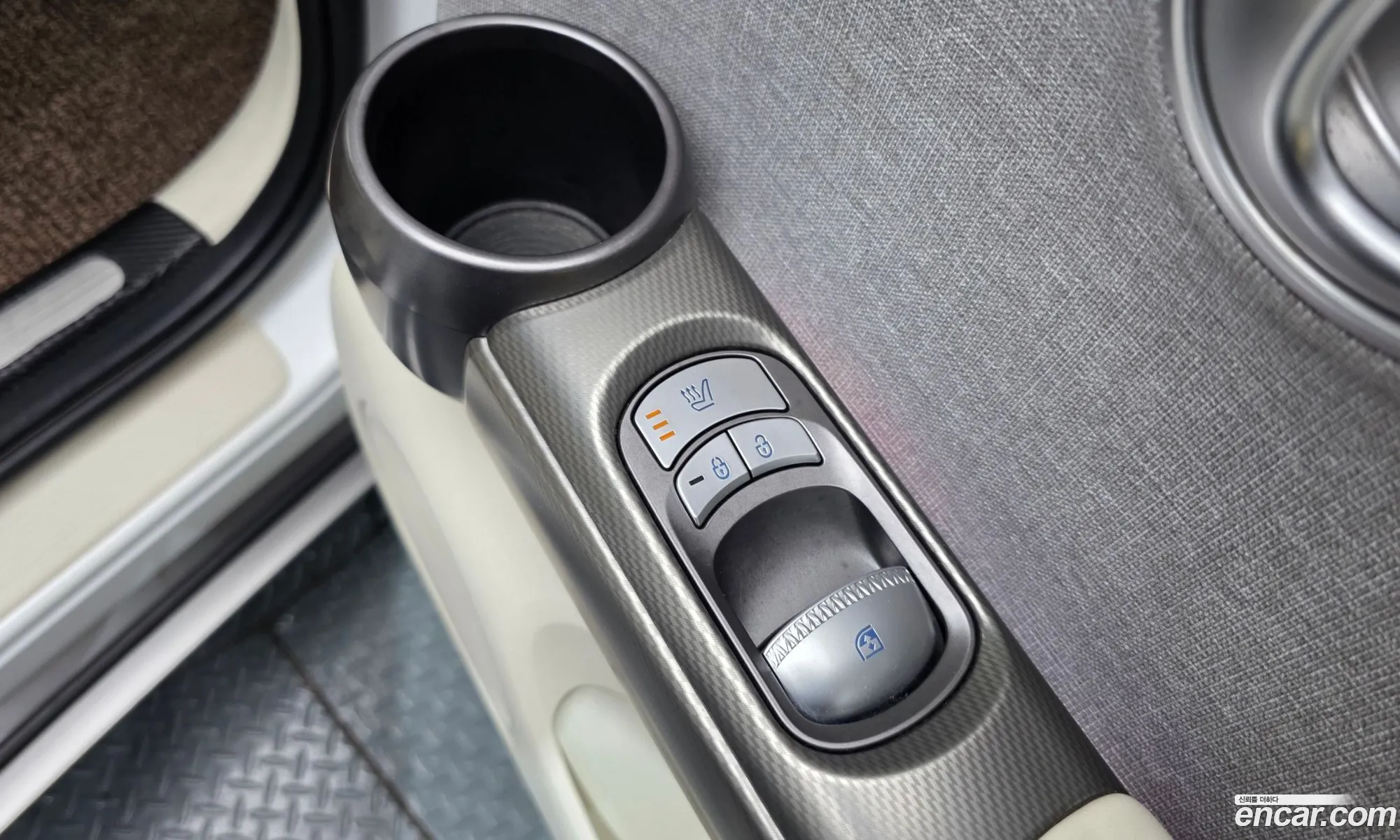 Genesis GV60 2022 — 2
