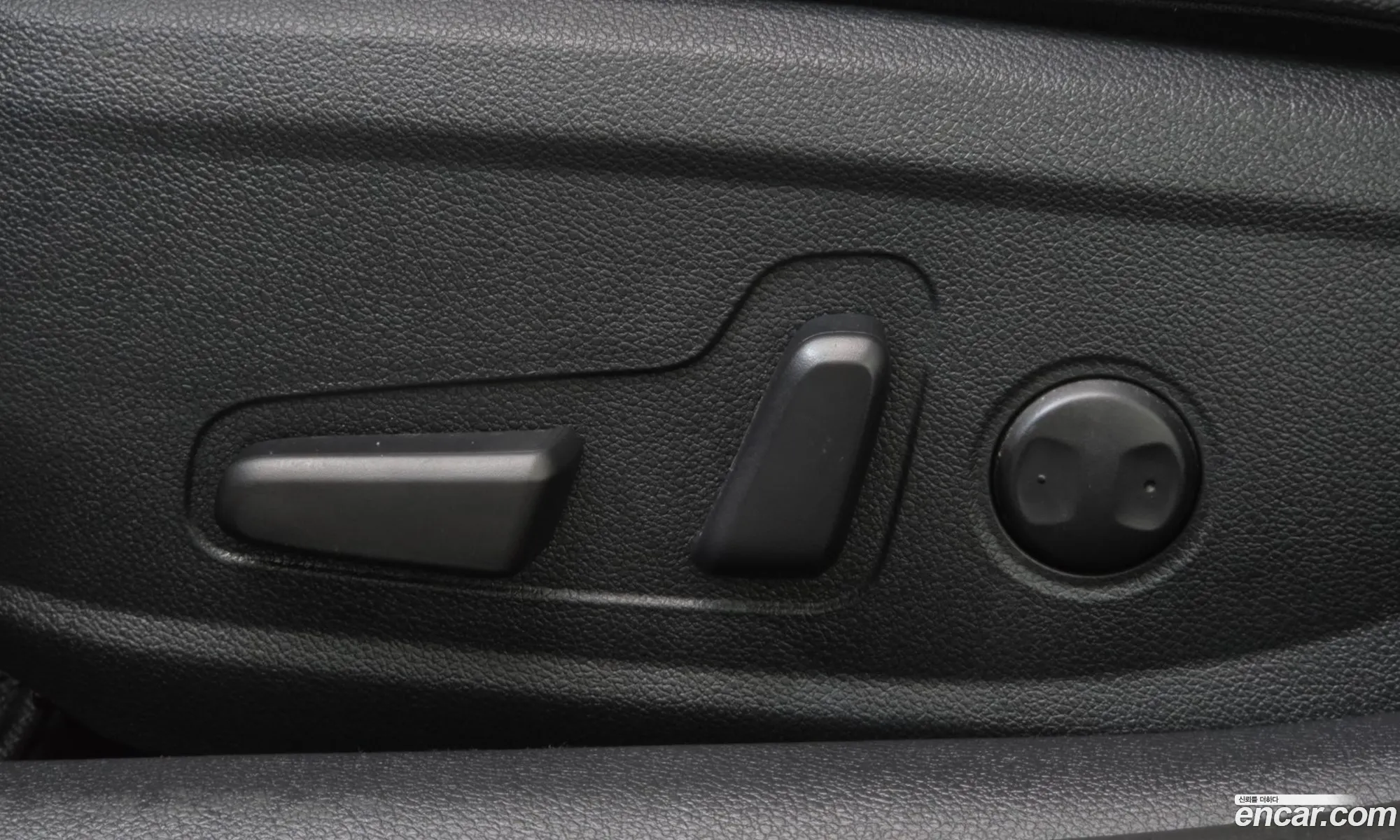 Kia K5 2019 KNAGU411BKA334442 — 10