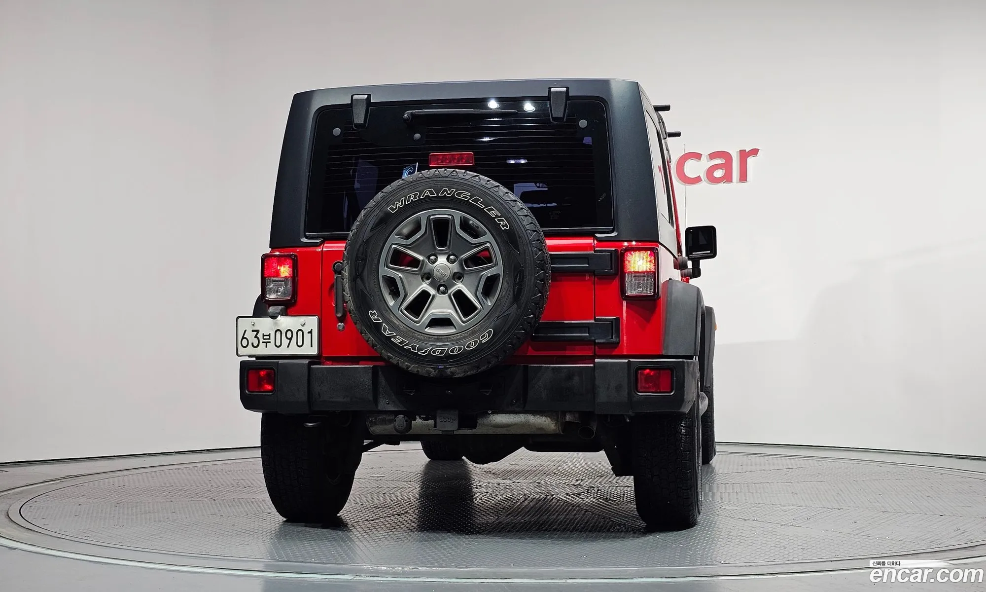 Jeep Wrangler 2015 1C4HJWFG8FL753614 — 3