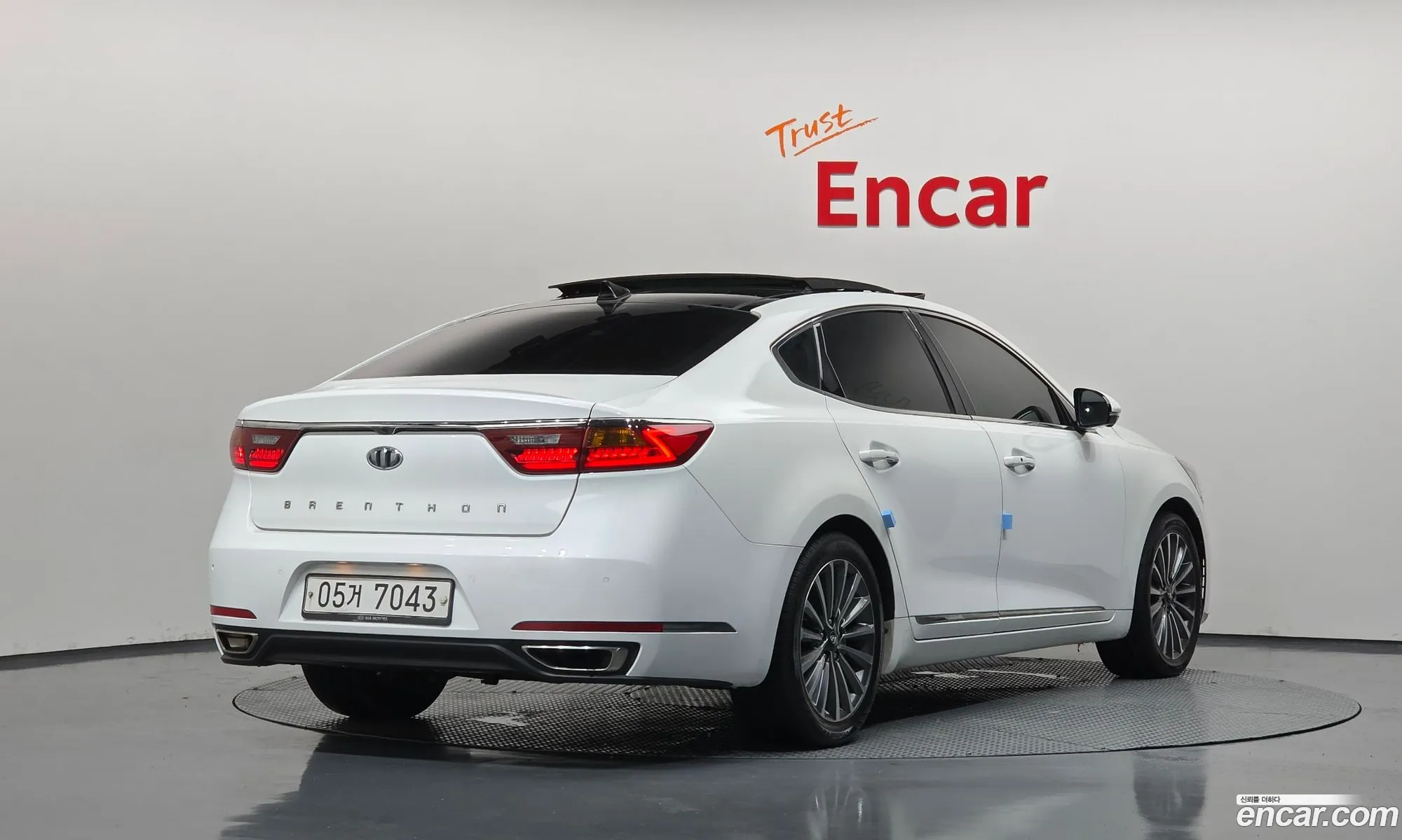 Kia K7 2017 KNALC411BHA077871 — 15