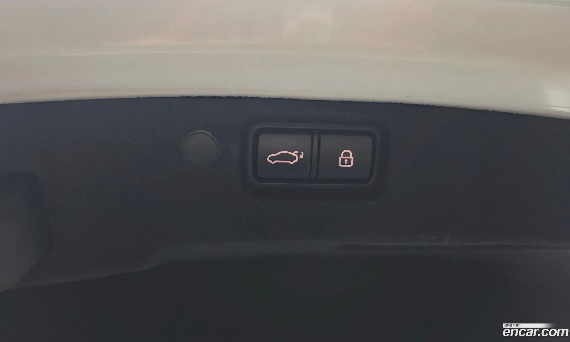 Kia K7 2017 KNALC411BHA077871 — 7