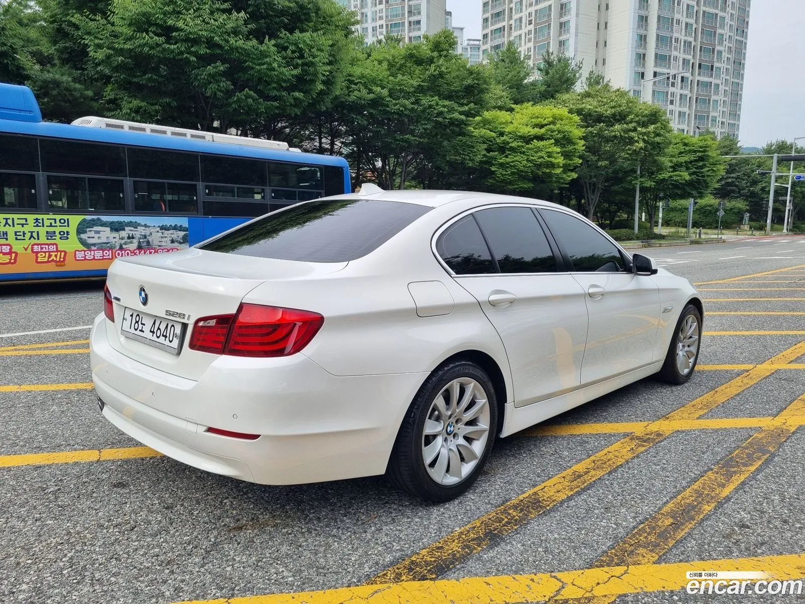 BMW 5 Series 2013 — 17