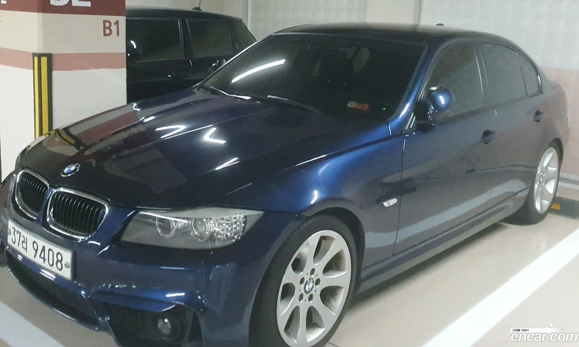 BMW 3 Series 2011 — 3