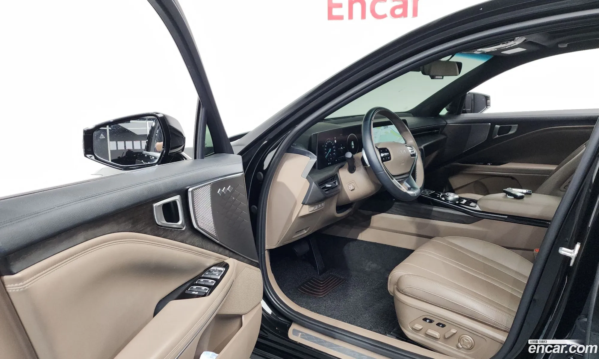Kia K8 Hybrid 2022 — 21